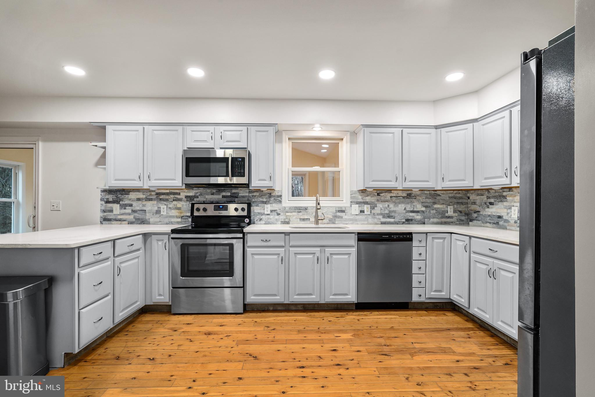BREWSTER HEIGHTS - Residential