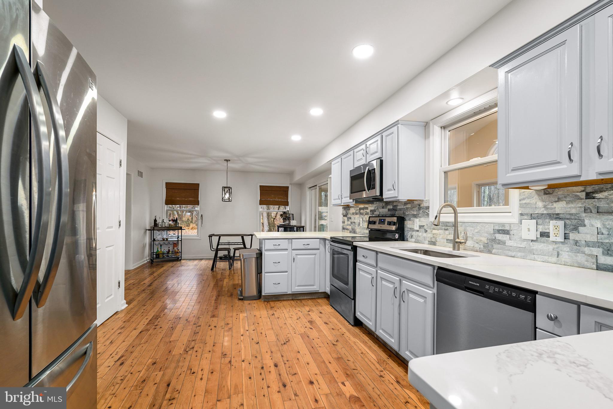 BREWSTER HEIGHTS - Residential