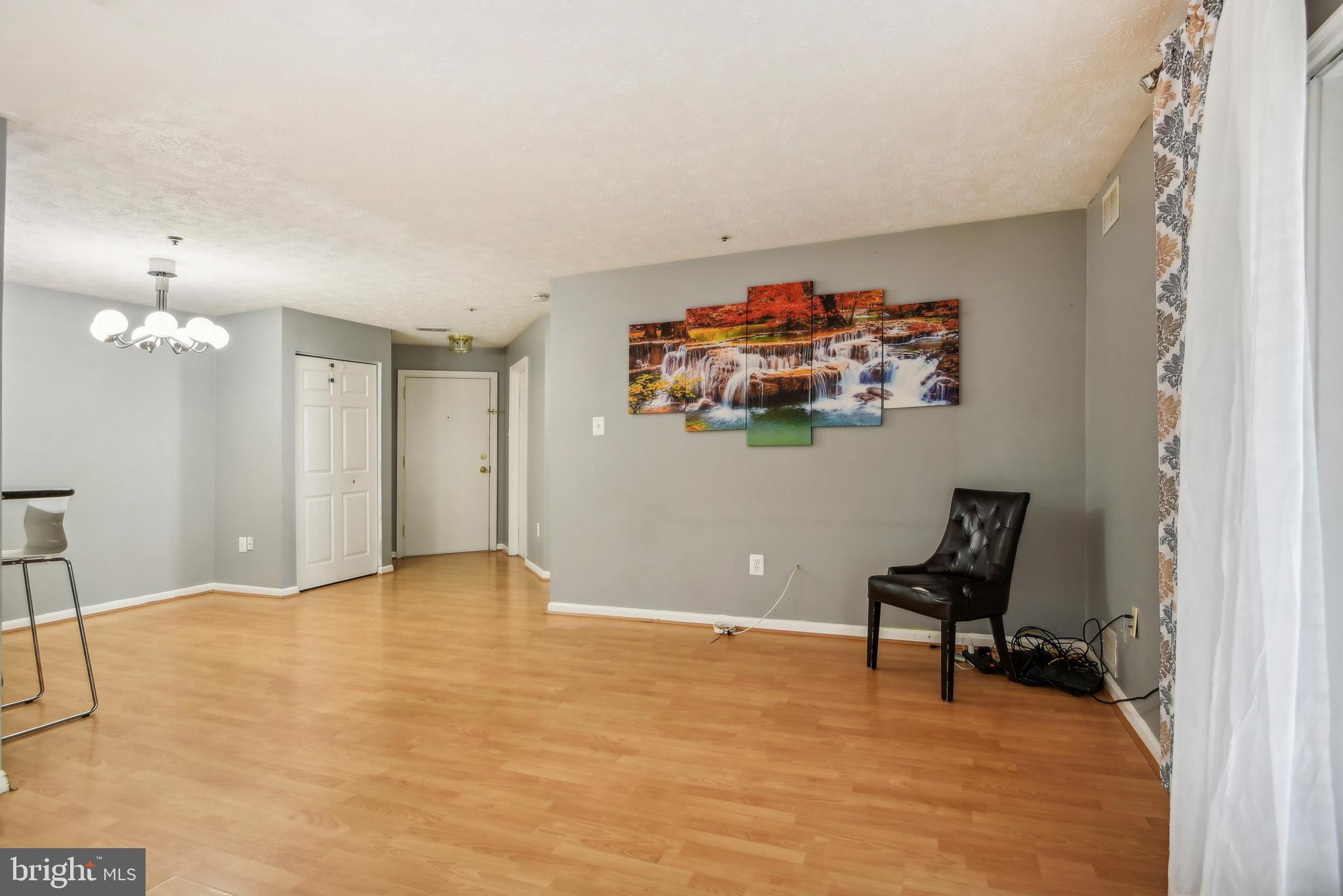 WATERS EDGE AT NORTH LAKE - Residential