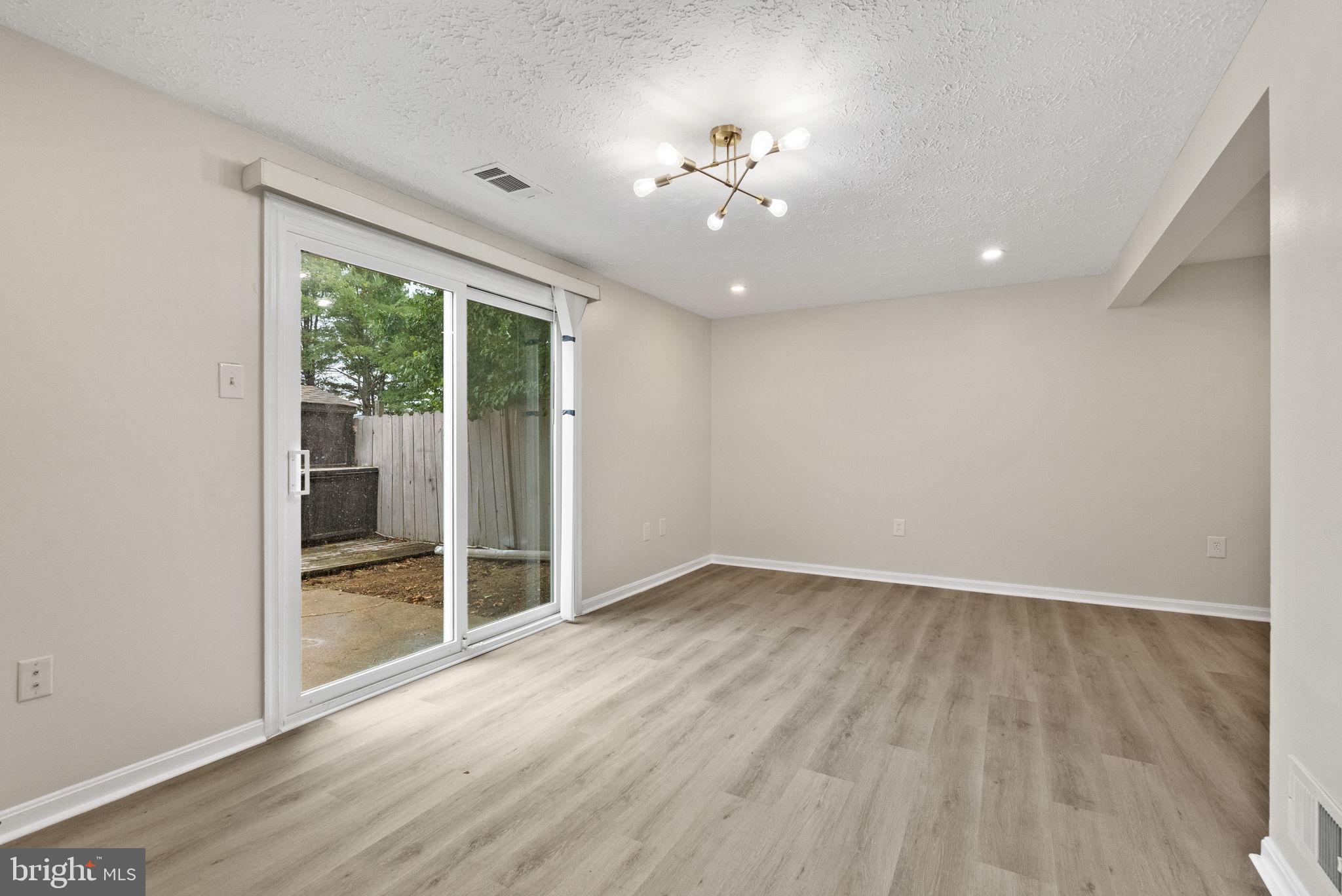 CLINTON PLAZA TOWNHOUSES - Residential