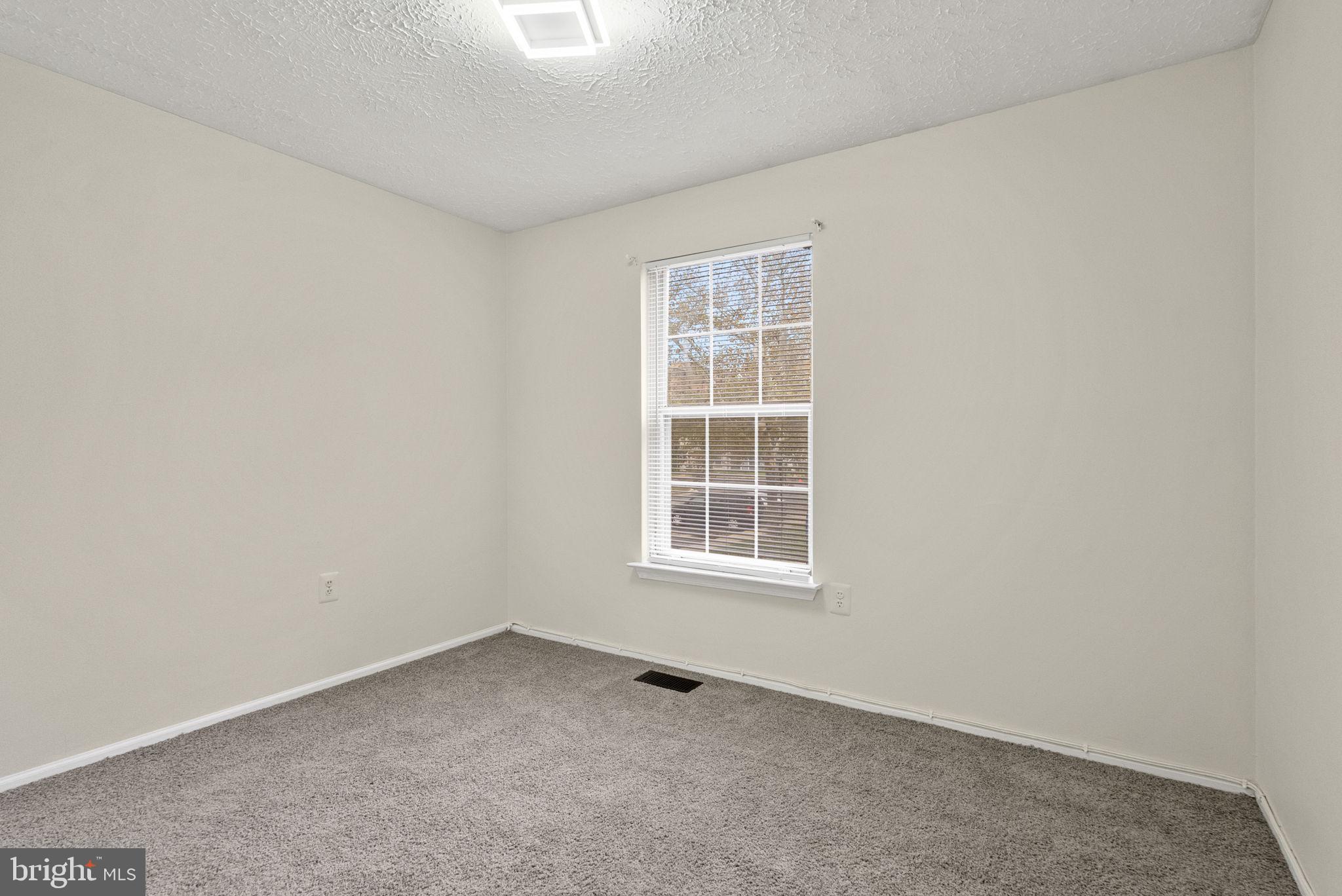 CLINTON PLAZA TOWNHOUSES - Residential