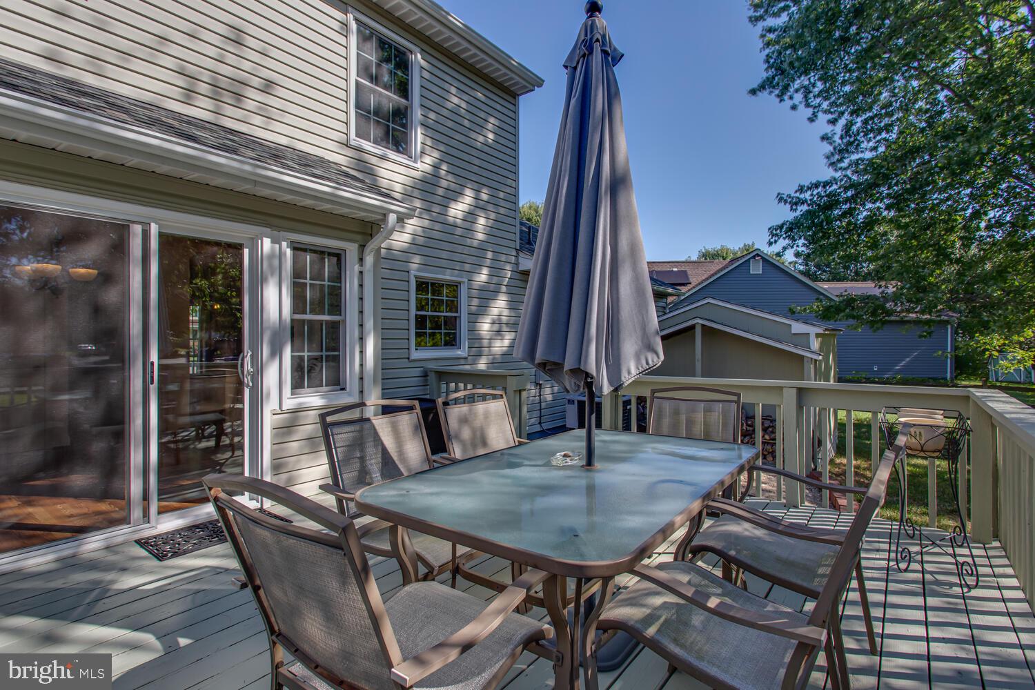 WESTLAKE VILLAGE - Residential