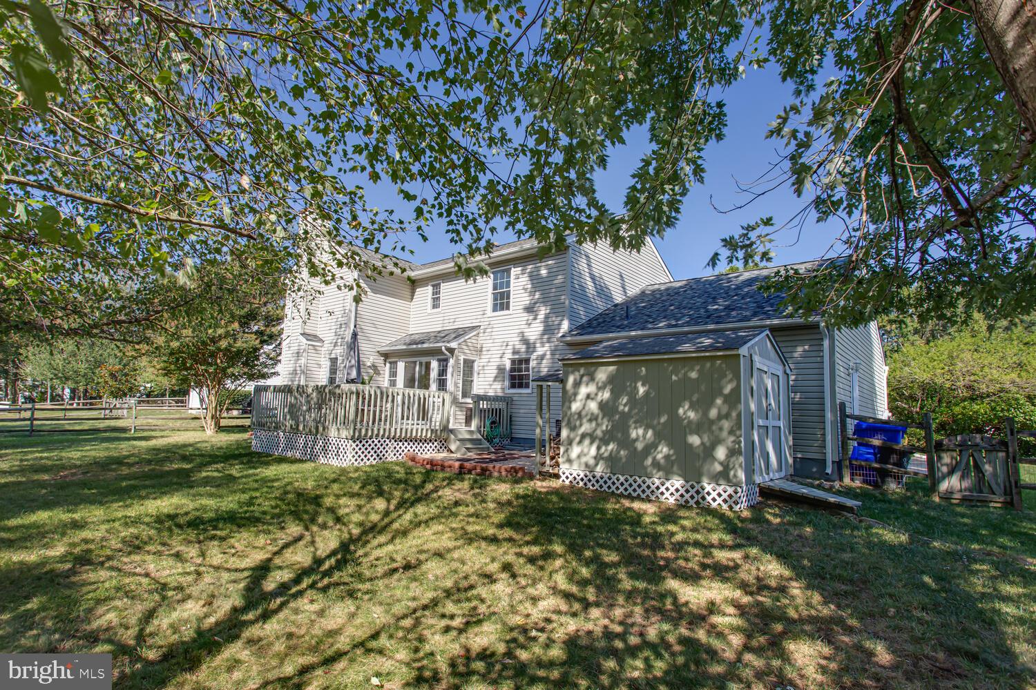 WESTLAKE VILLAGE - Residential