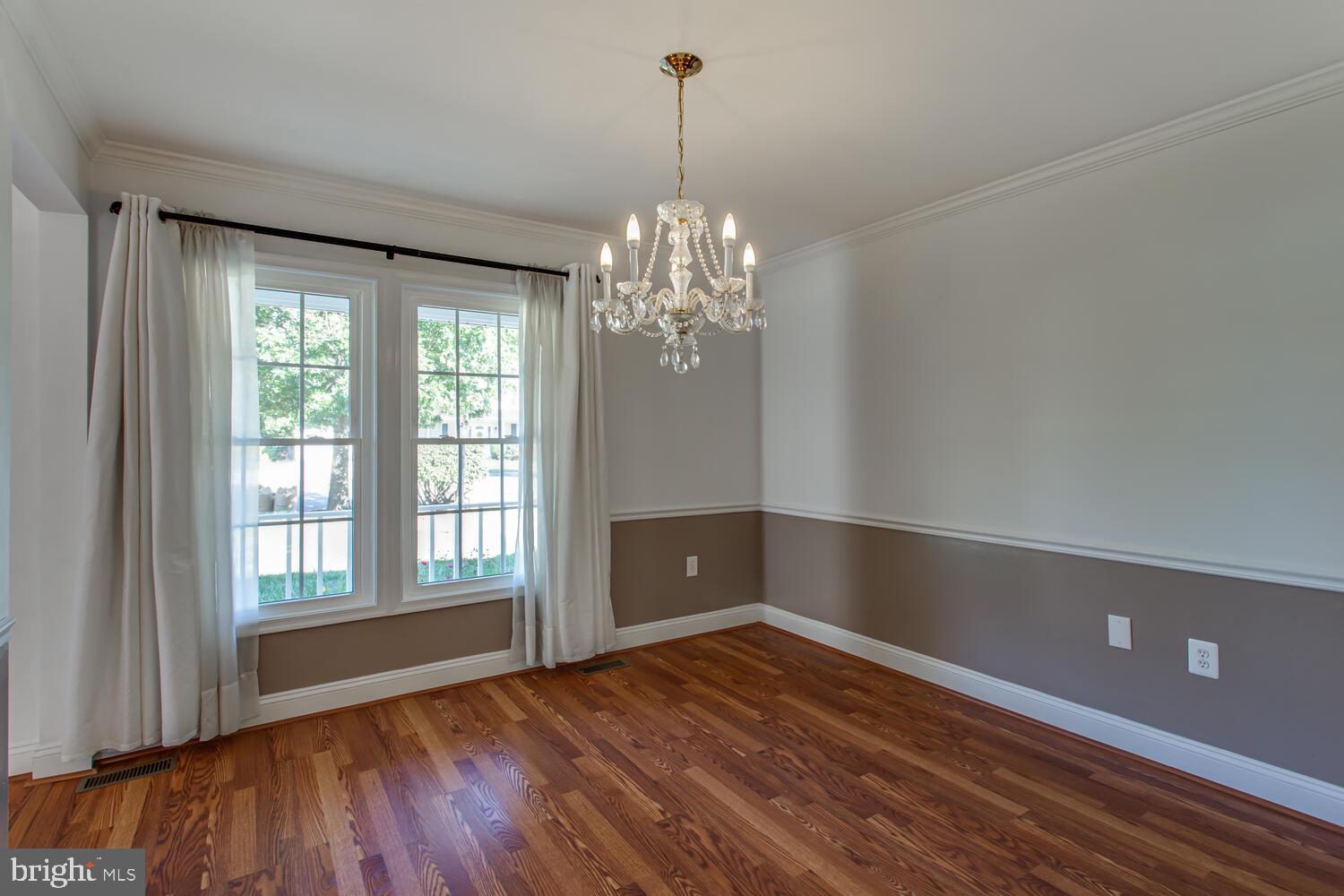 WESTLAKE VILLAGE - Residential