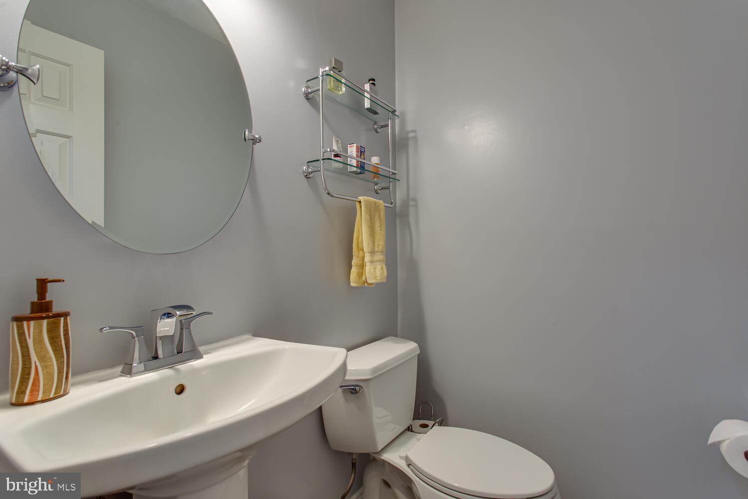 WESTLAKE VILLAGE - Residential