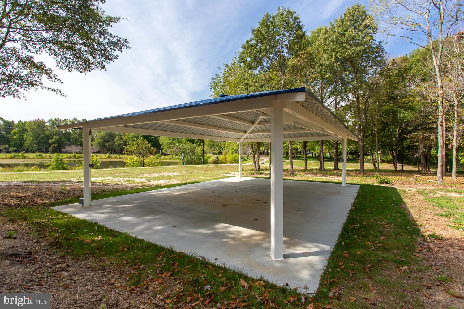 WESTLAKE VILLAGE - Residential