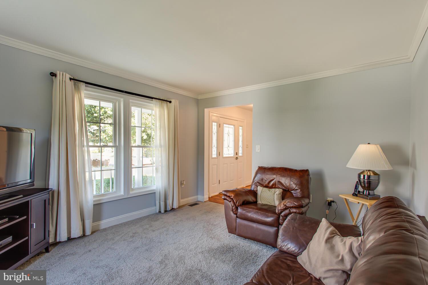 WESTLAKE VILLAGE - Residential