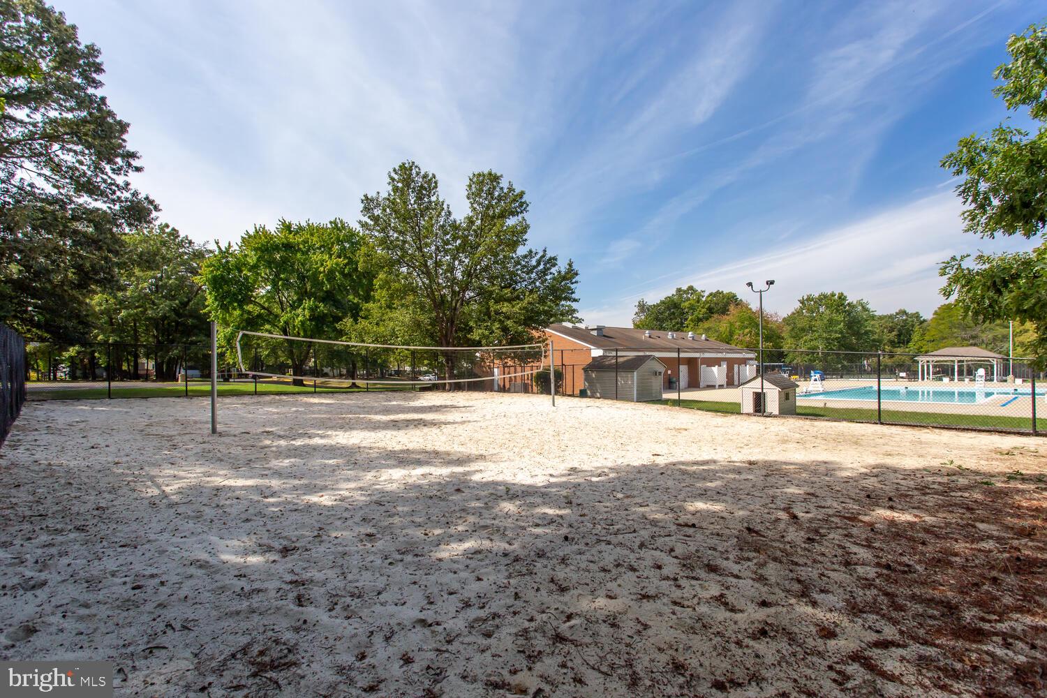 WESTLAKE VILLAGE - Residential