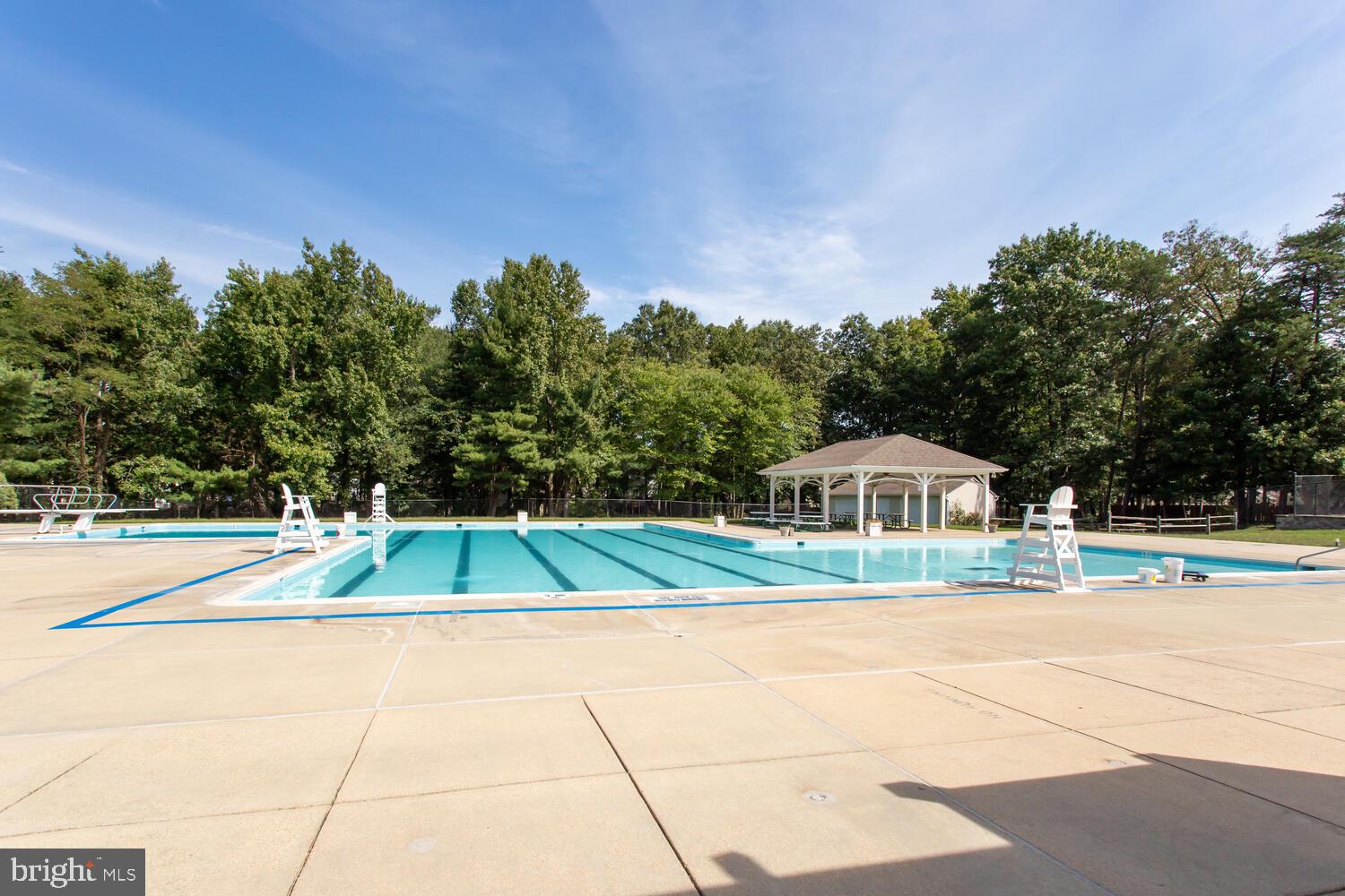 WESTLAKE VILLAGE - Residential