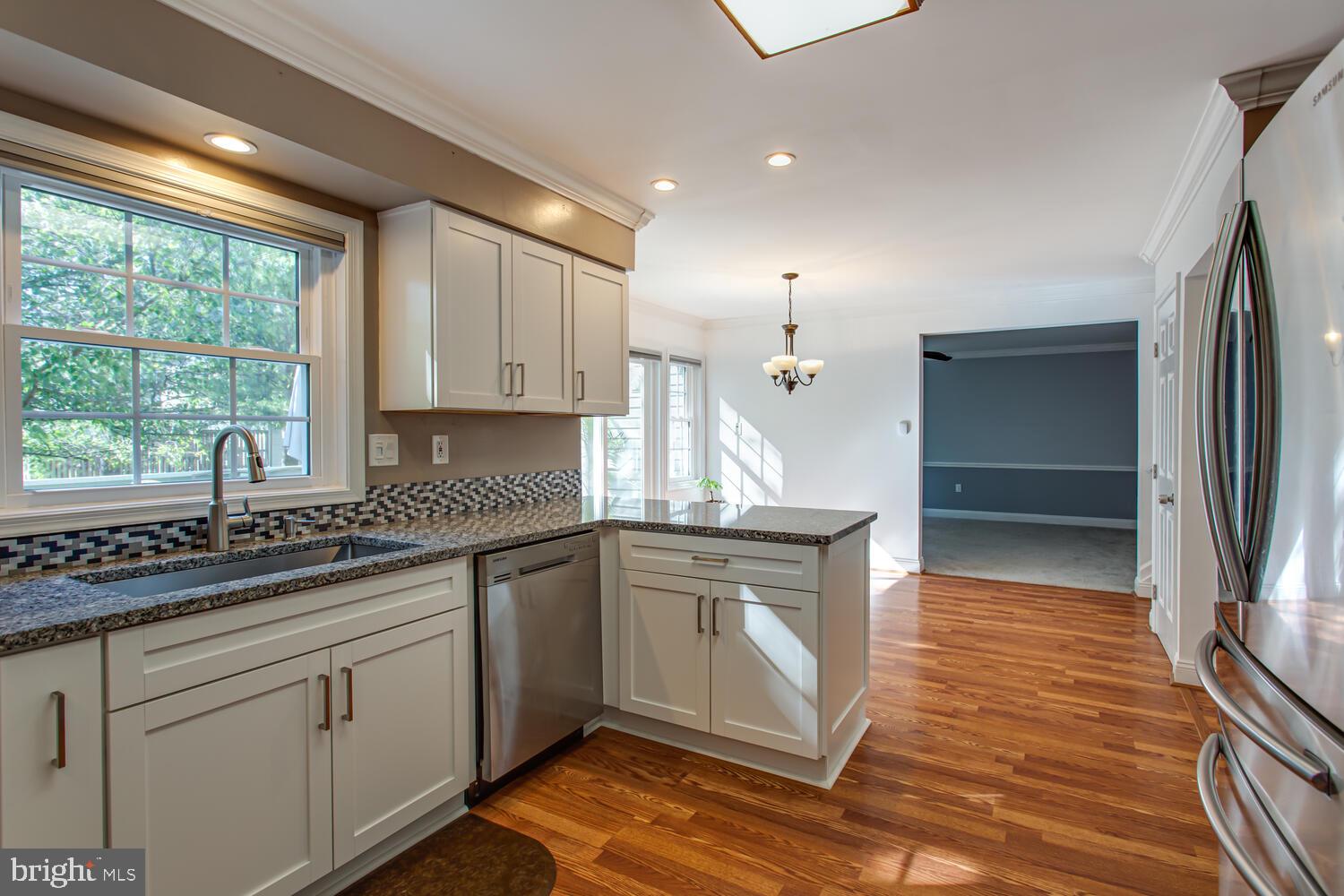 WESTLAKE VILLAGE - Residential