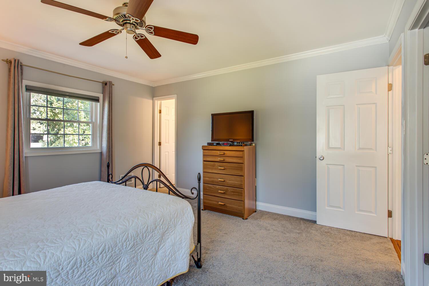 WESTLAKE VILLAGE - Residential