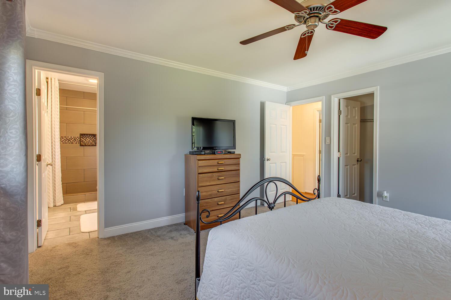 WESTLAKE VILLAGE - Residential