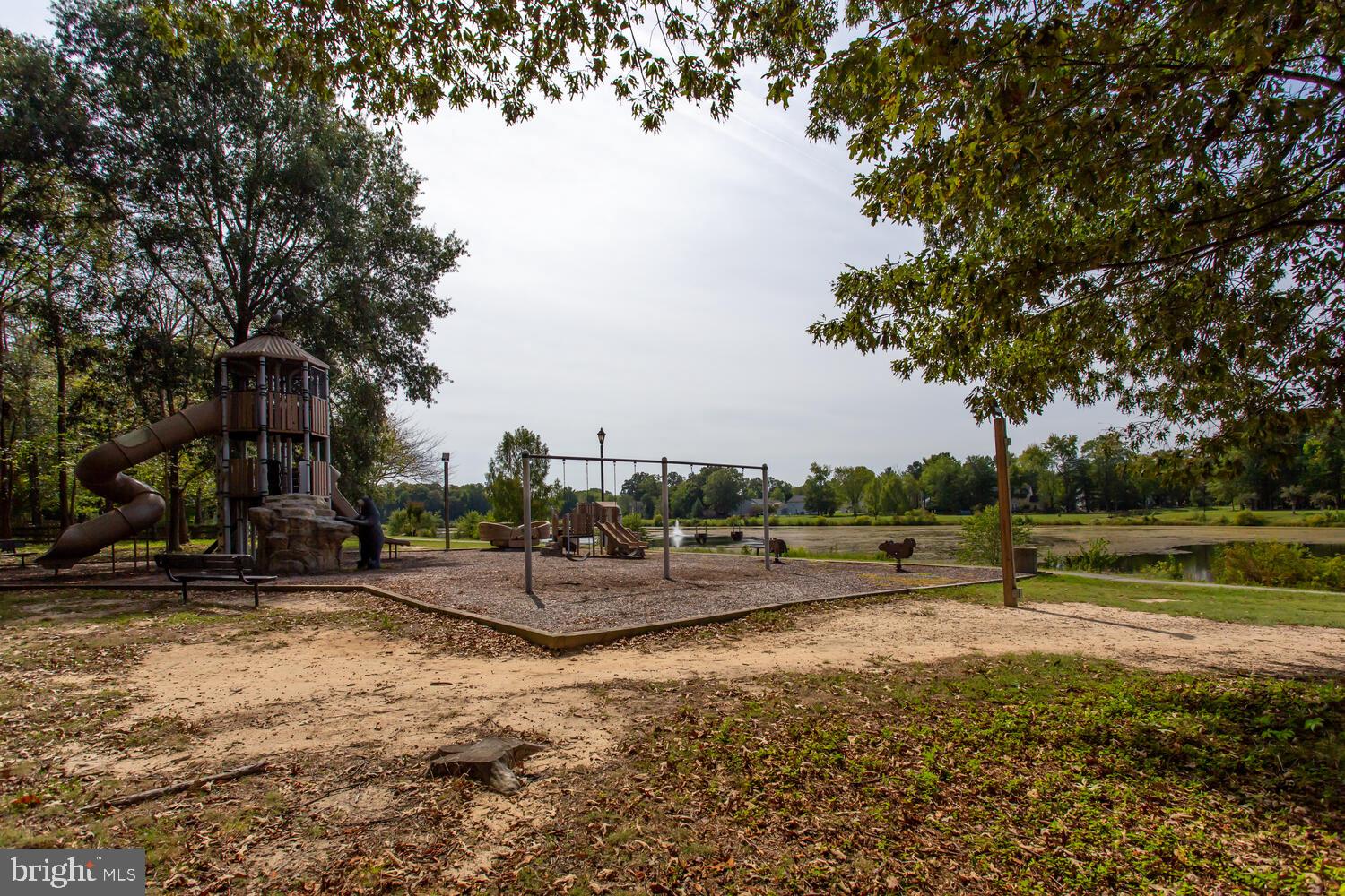 WESTLAKE VILLAGE - Residential