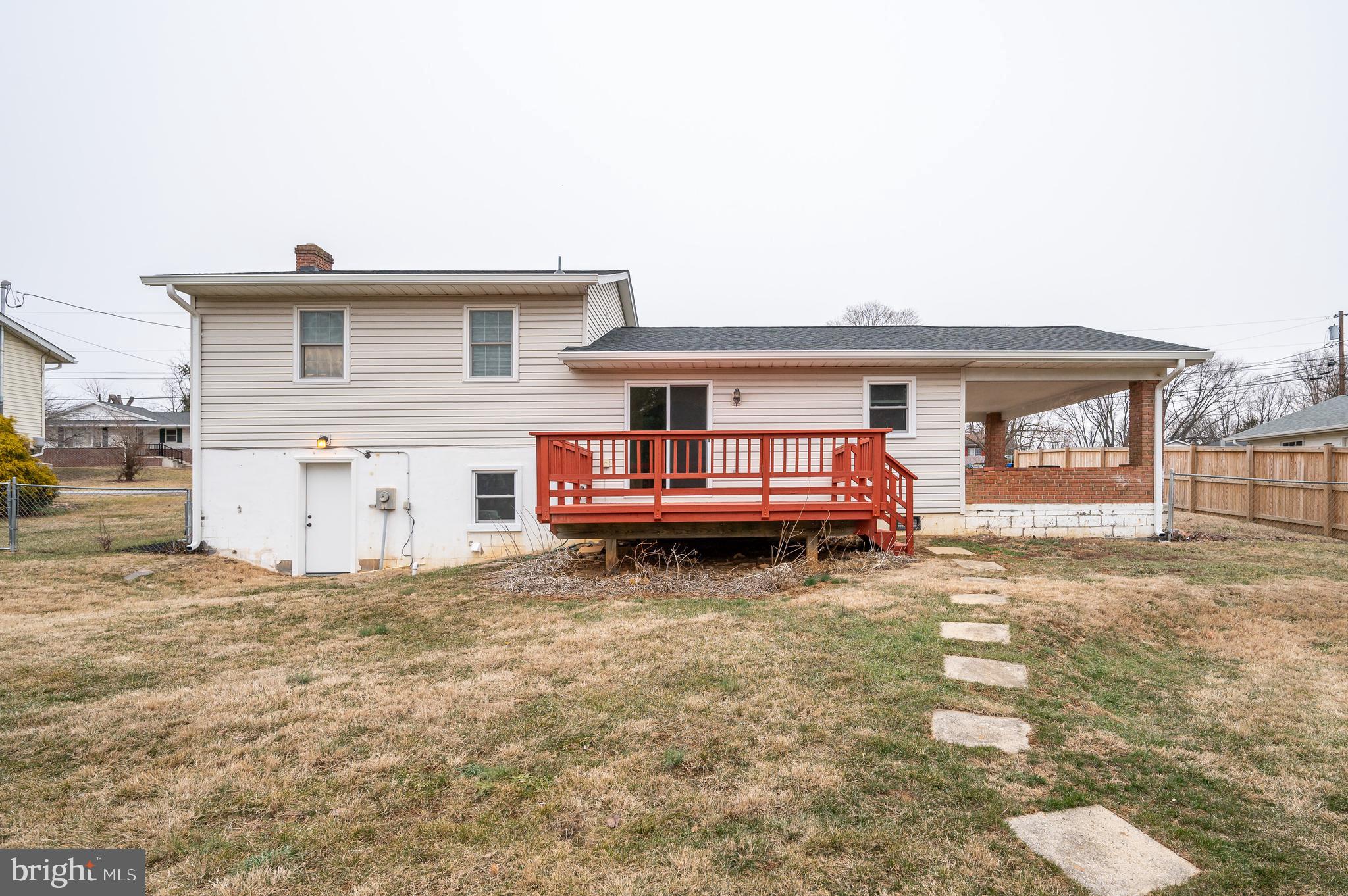 ORCHARD HILLS - Residential