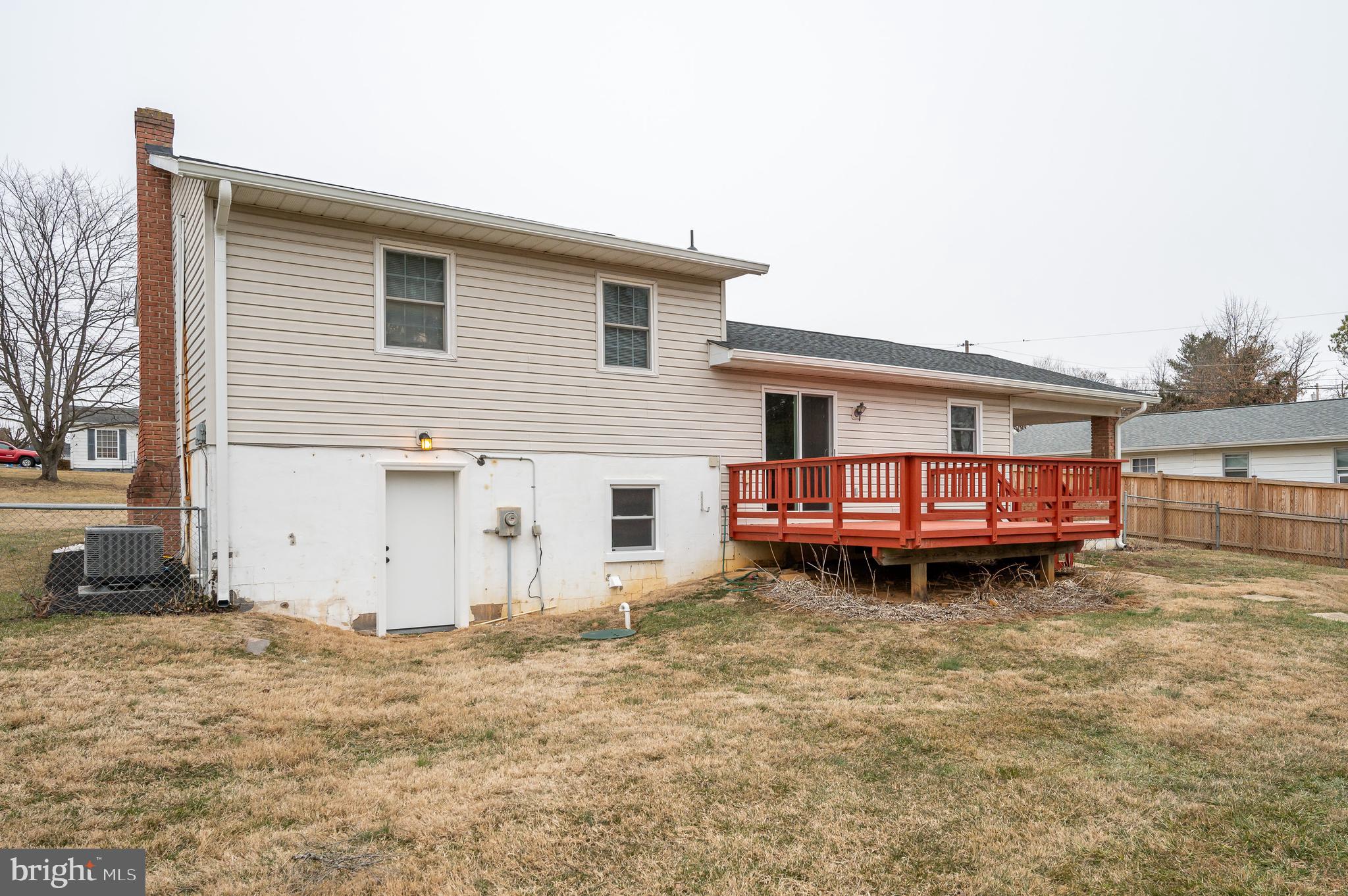 ORCHARD HILLS - Residential