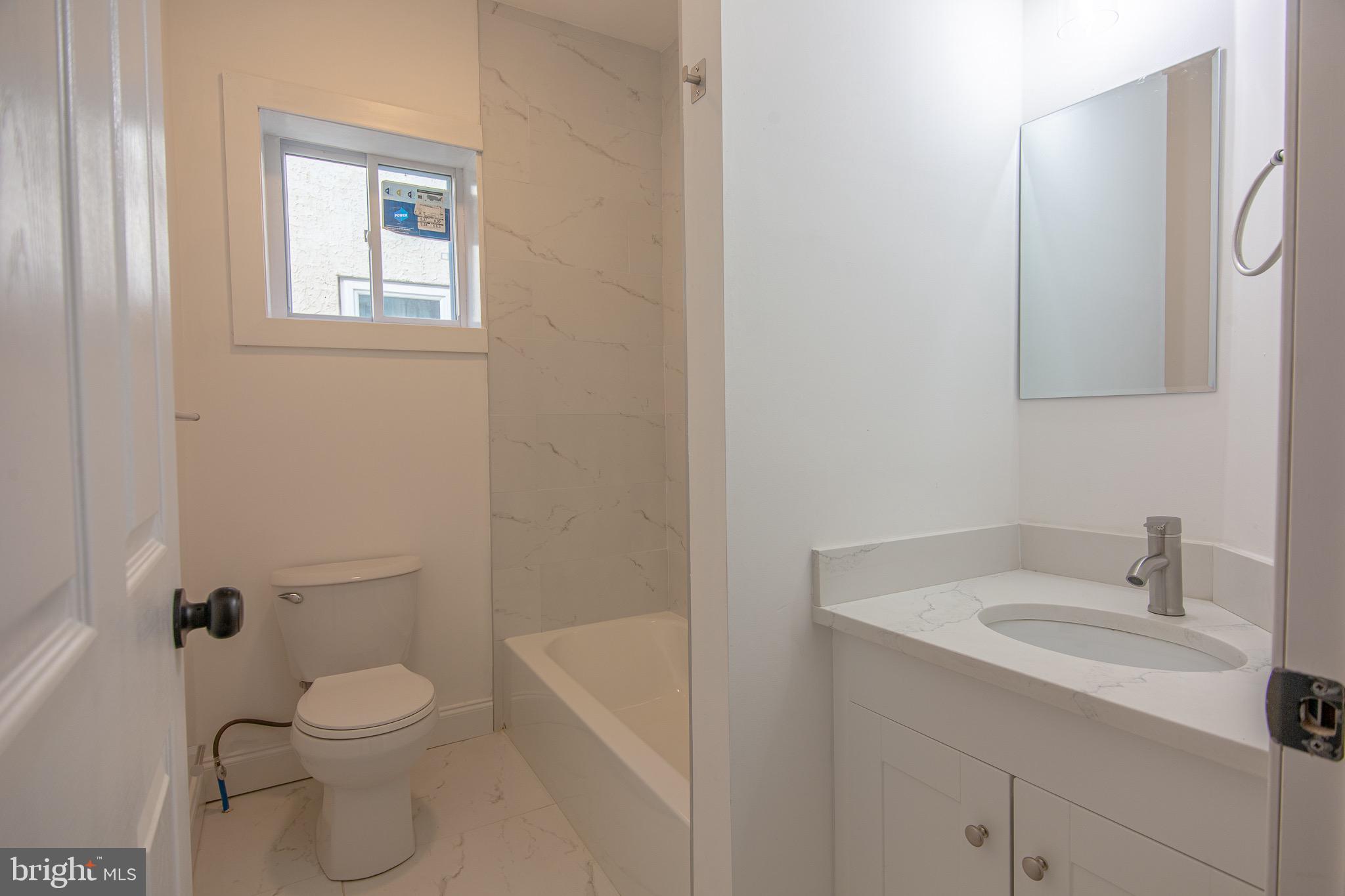 STRAWBERRY MANSION - Residential