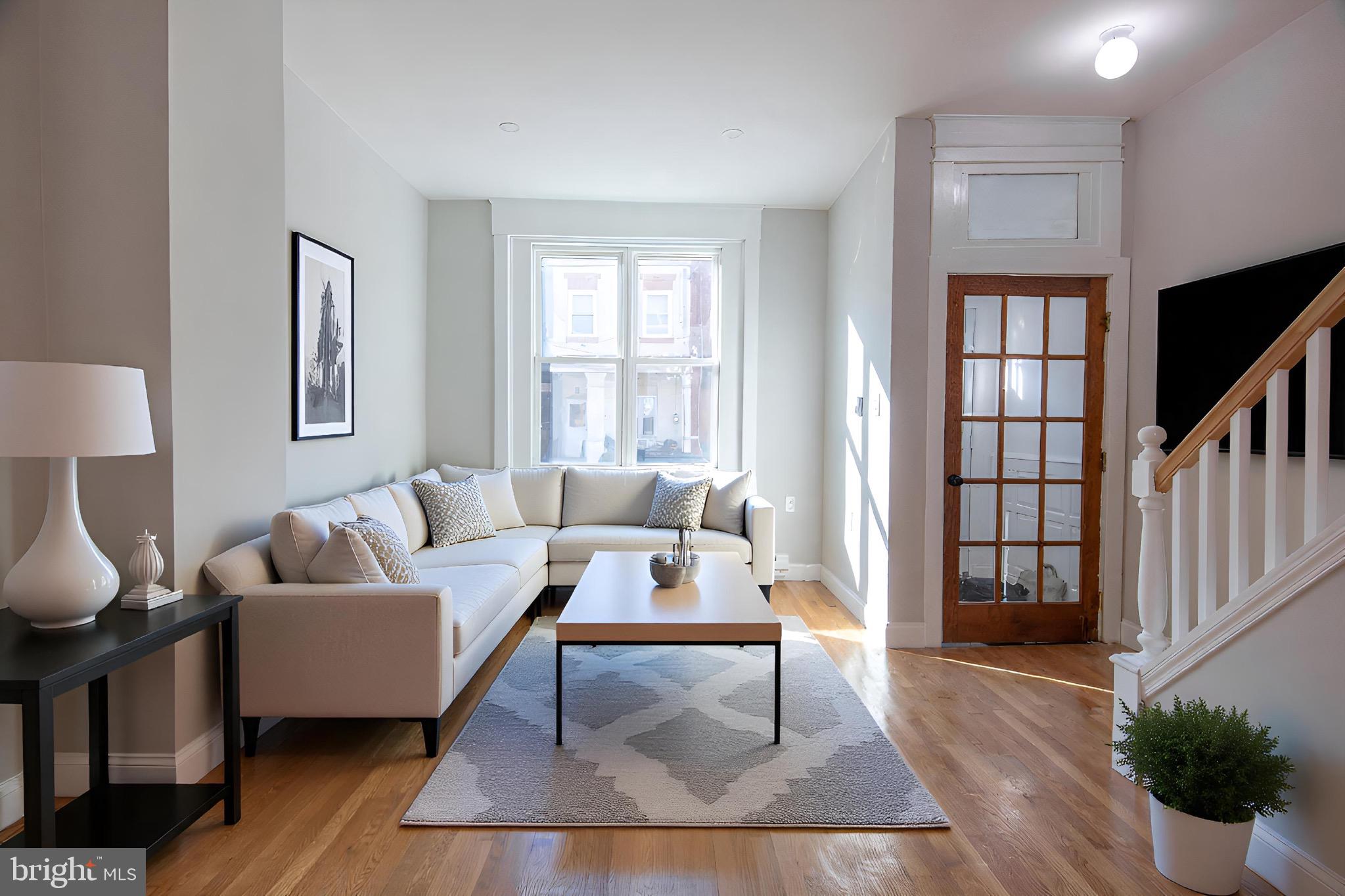 STRAWBERRY MANSION - Residential