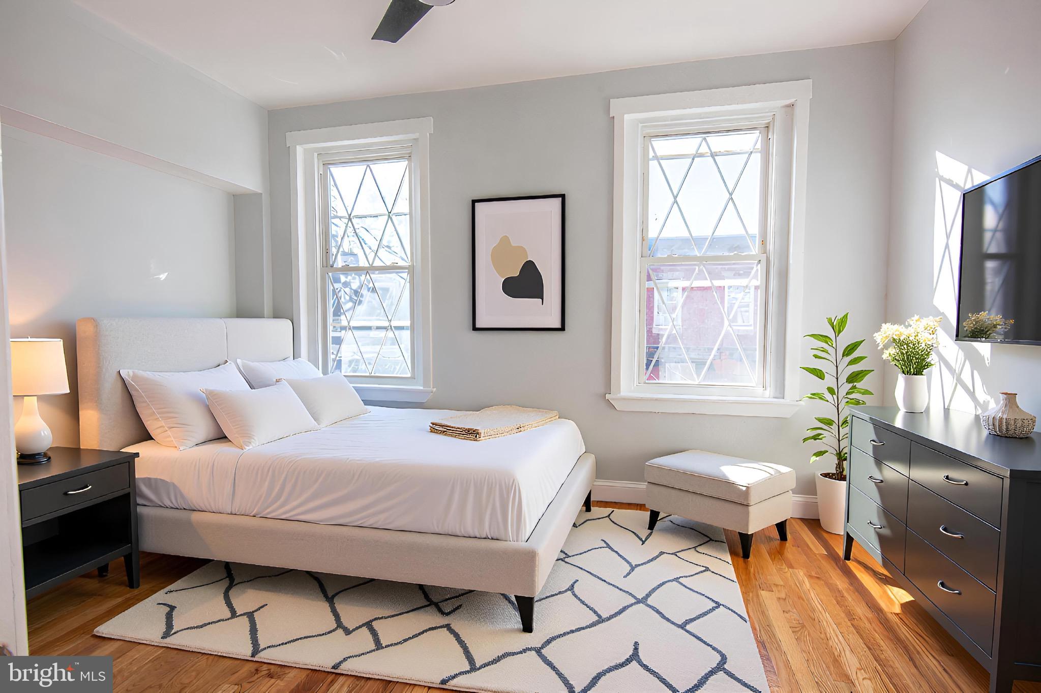 STRAWBERRY MANSION - Residential