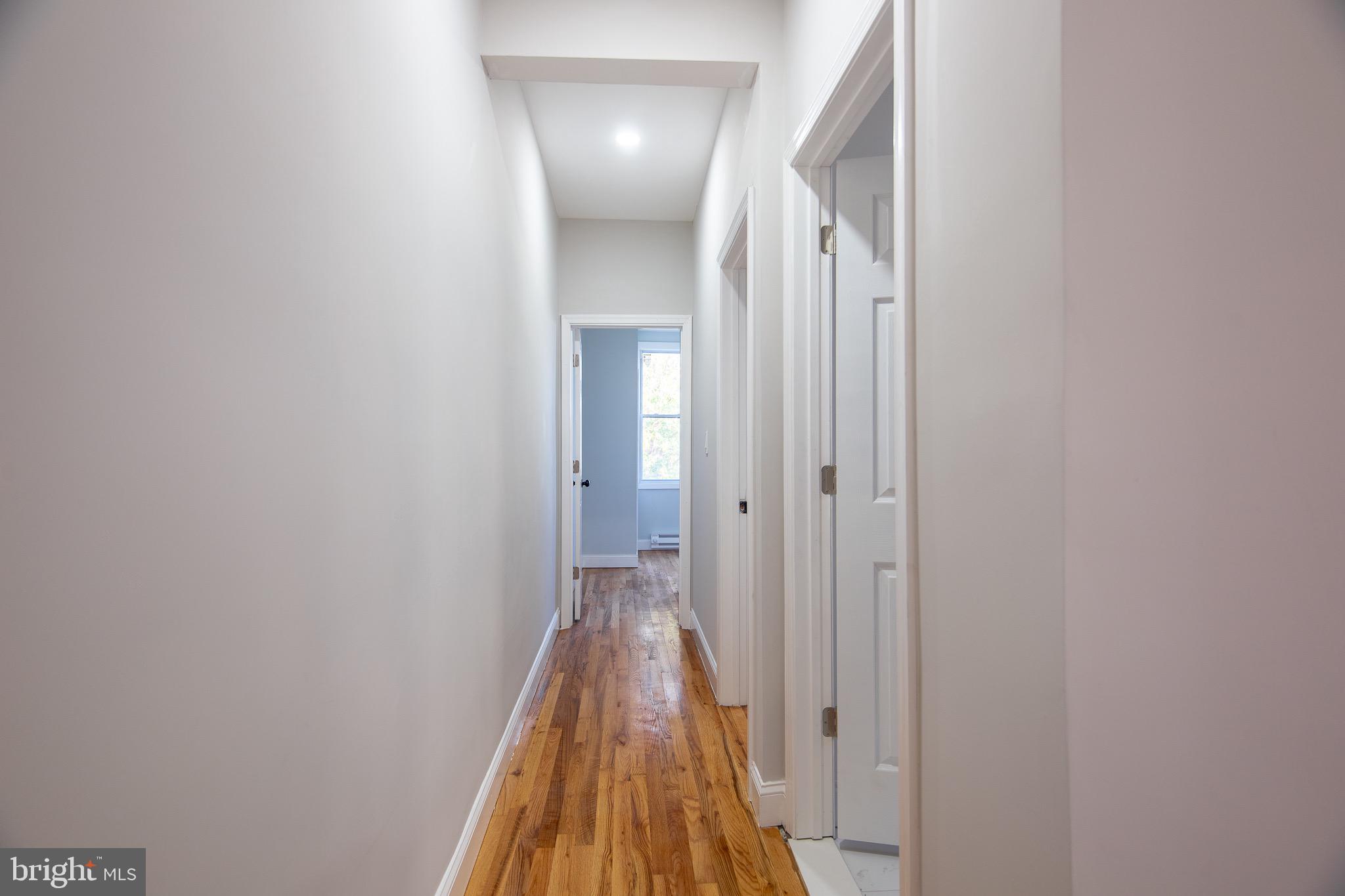 STRAWBERRY MANSION - Residential