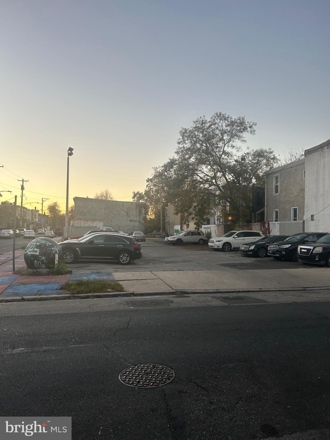 STRAWBERRY MANSION - Residential