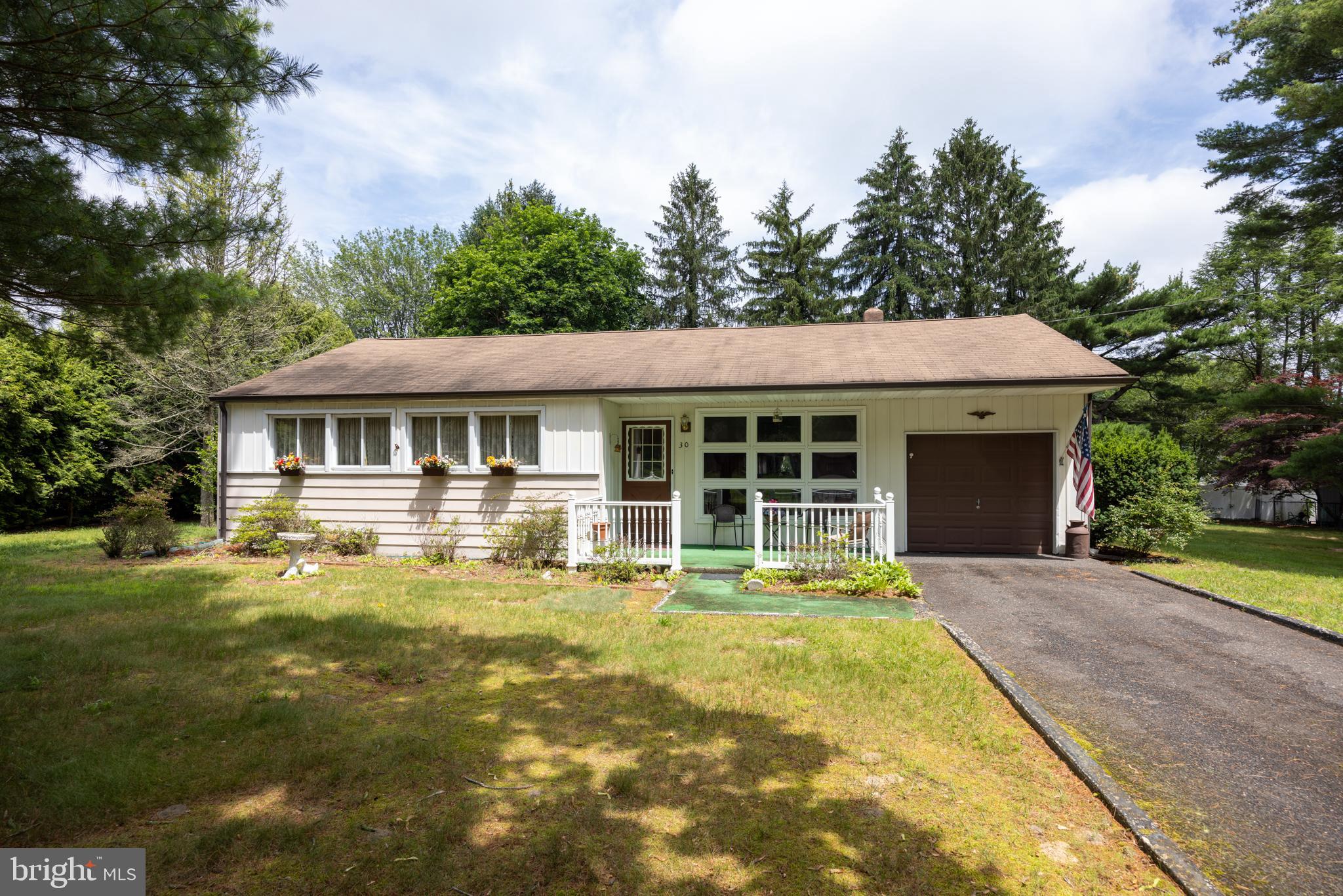 30 SUMMIT AVENUE