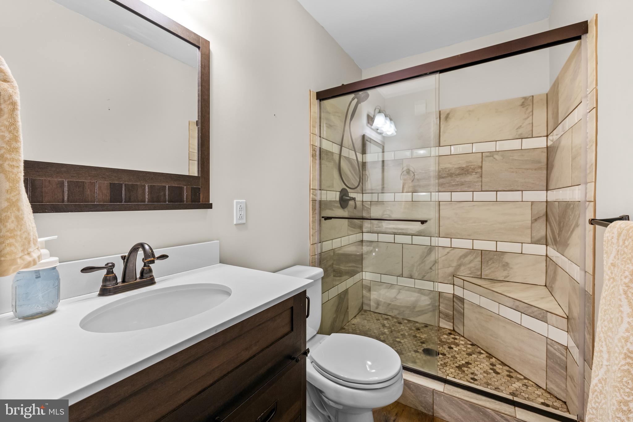 HONEY VALLEY ESTATES - Residential