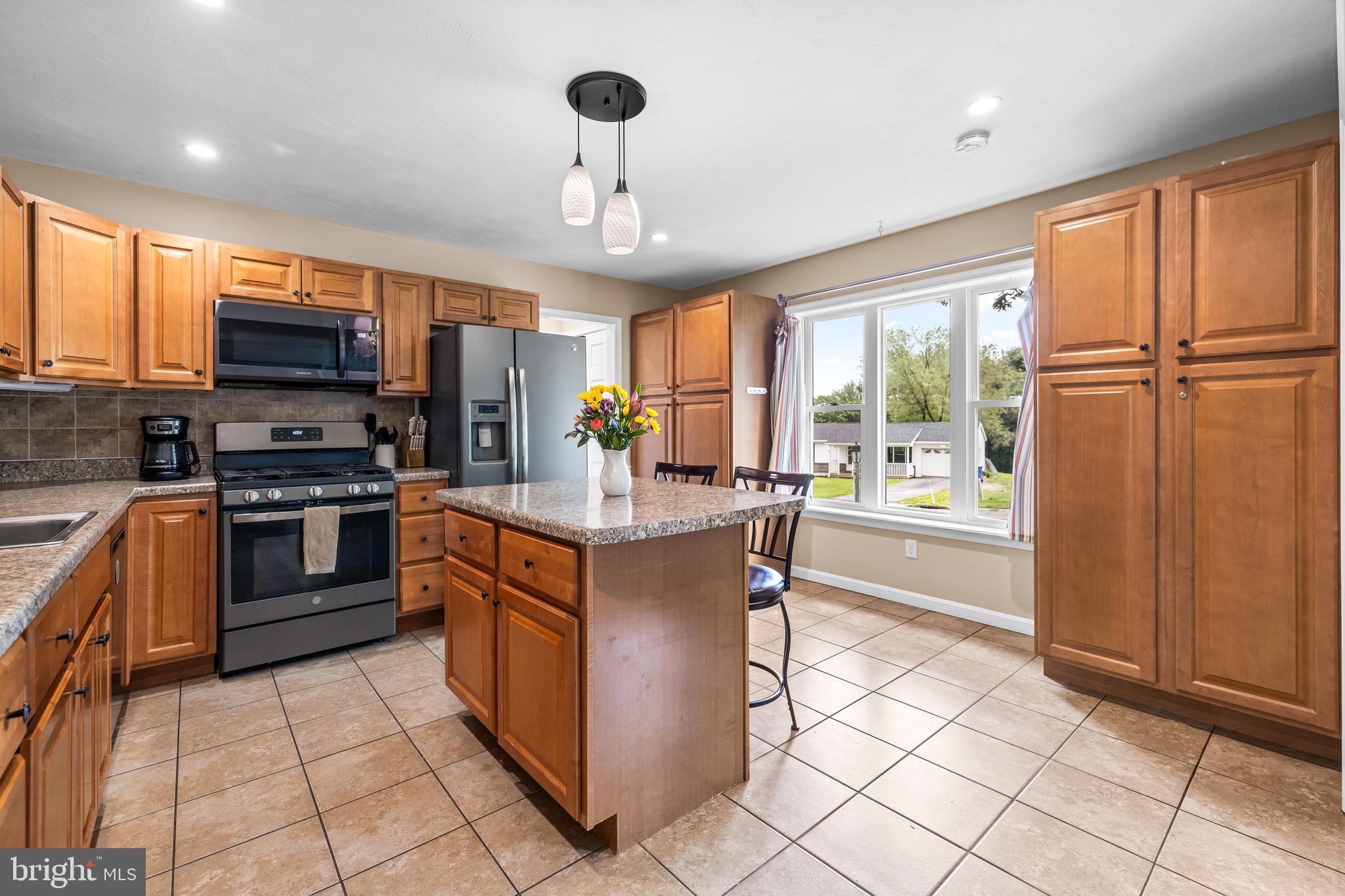 HONEY VALLEY ESTATES - Residential