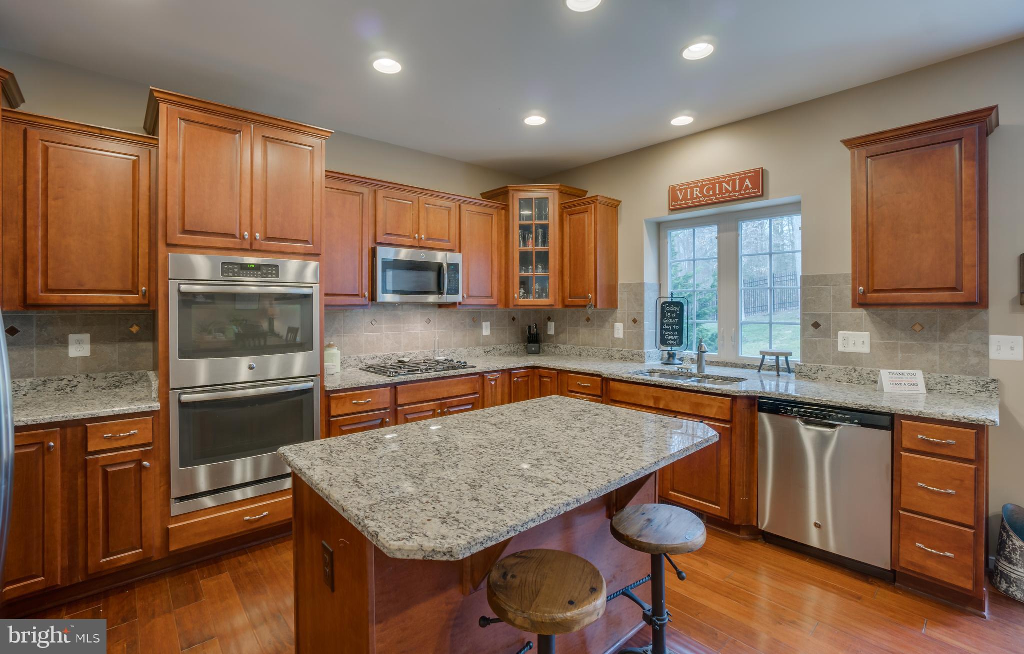 HILLS OF AQUIA - Residential