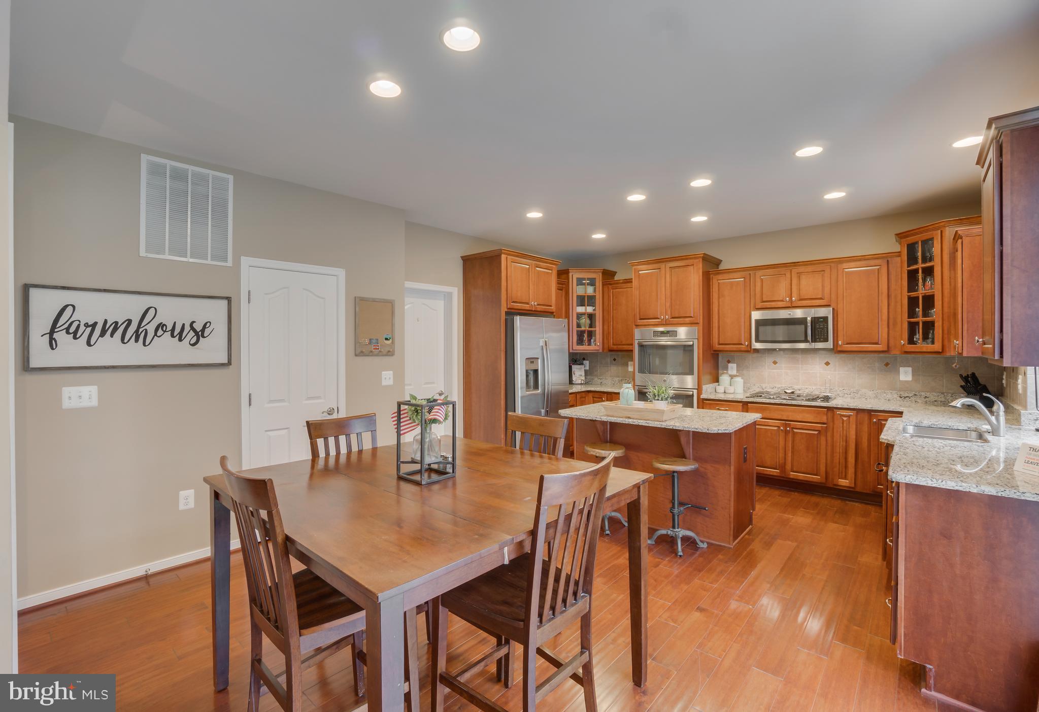 HILLS OF AQUIA - Residential