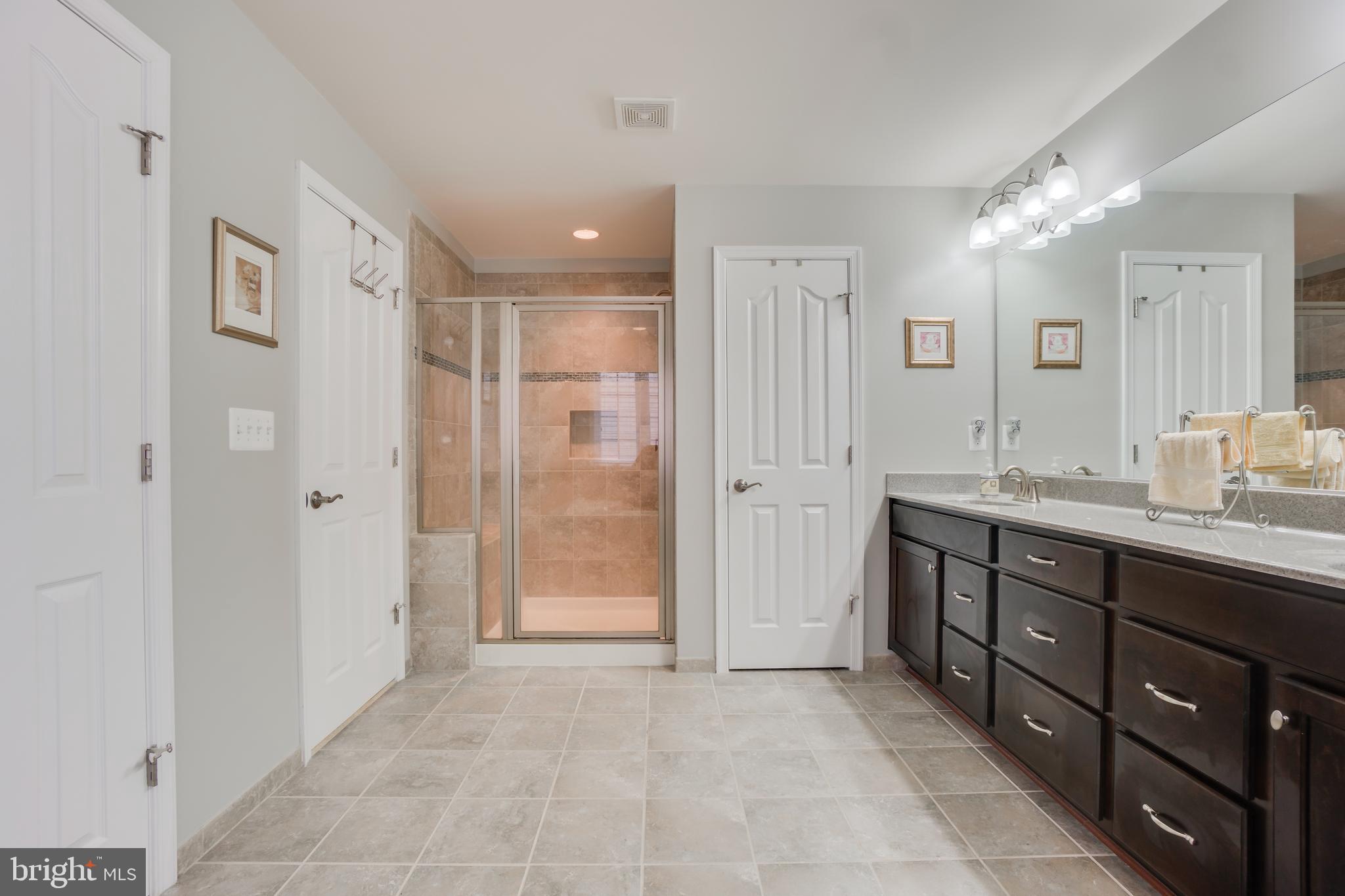 HILLS OF AQUIA - Residential