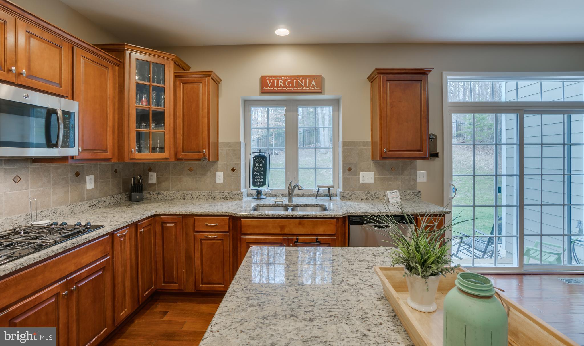 HILLS OF AQUIA - Residential