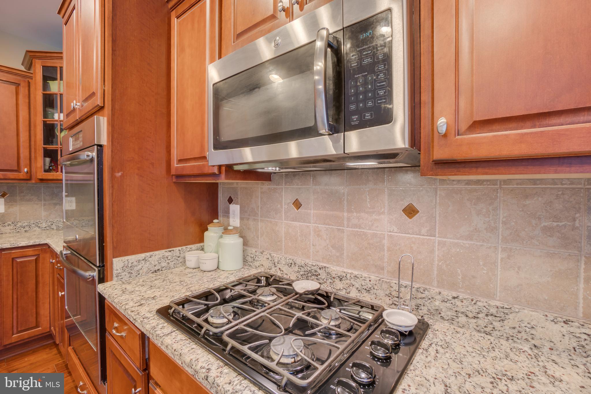 HILLS OF AQUIA - Residential