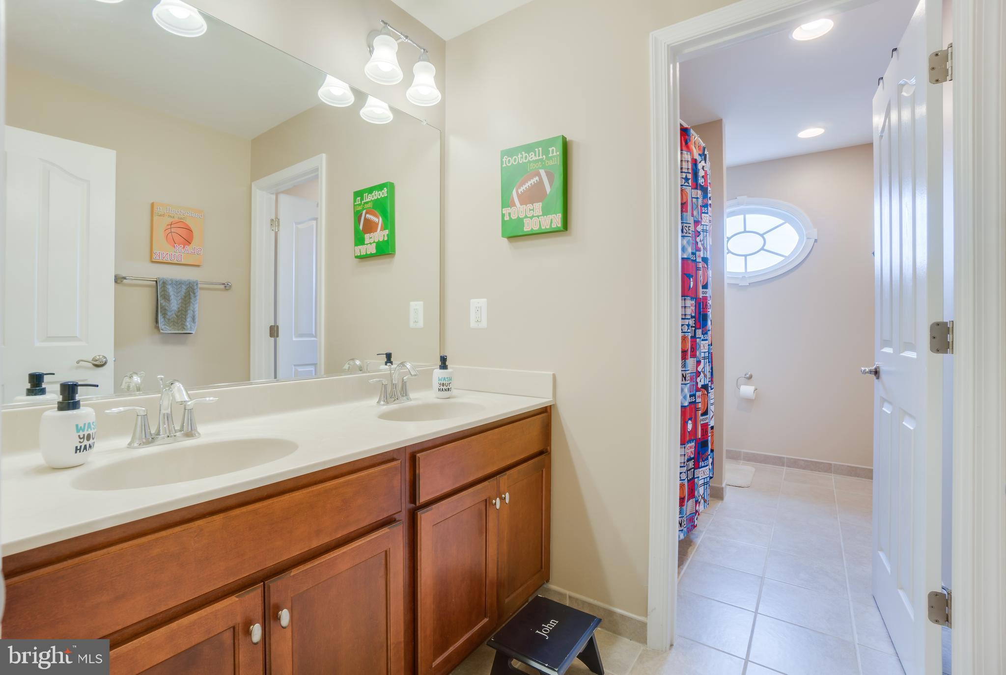 HILLS OF AQUIA - Residential