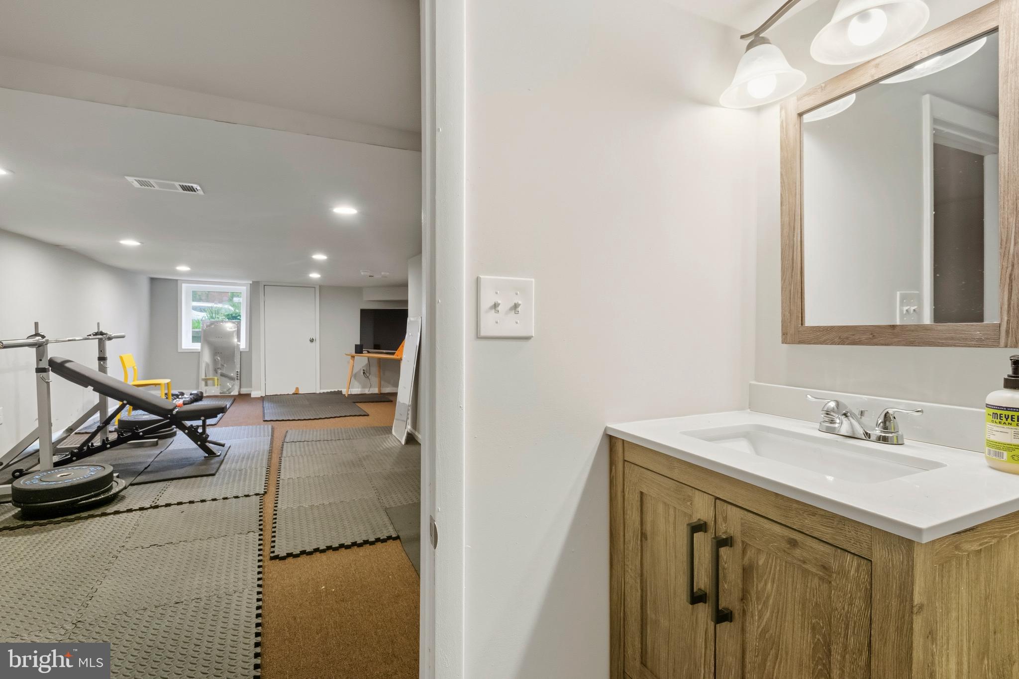 RESERVOIR HILL - Residential