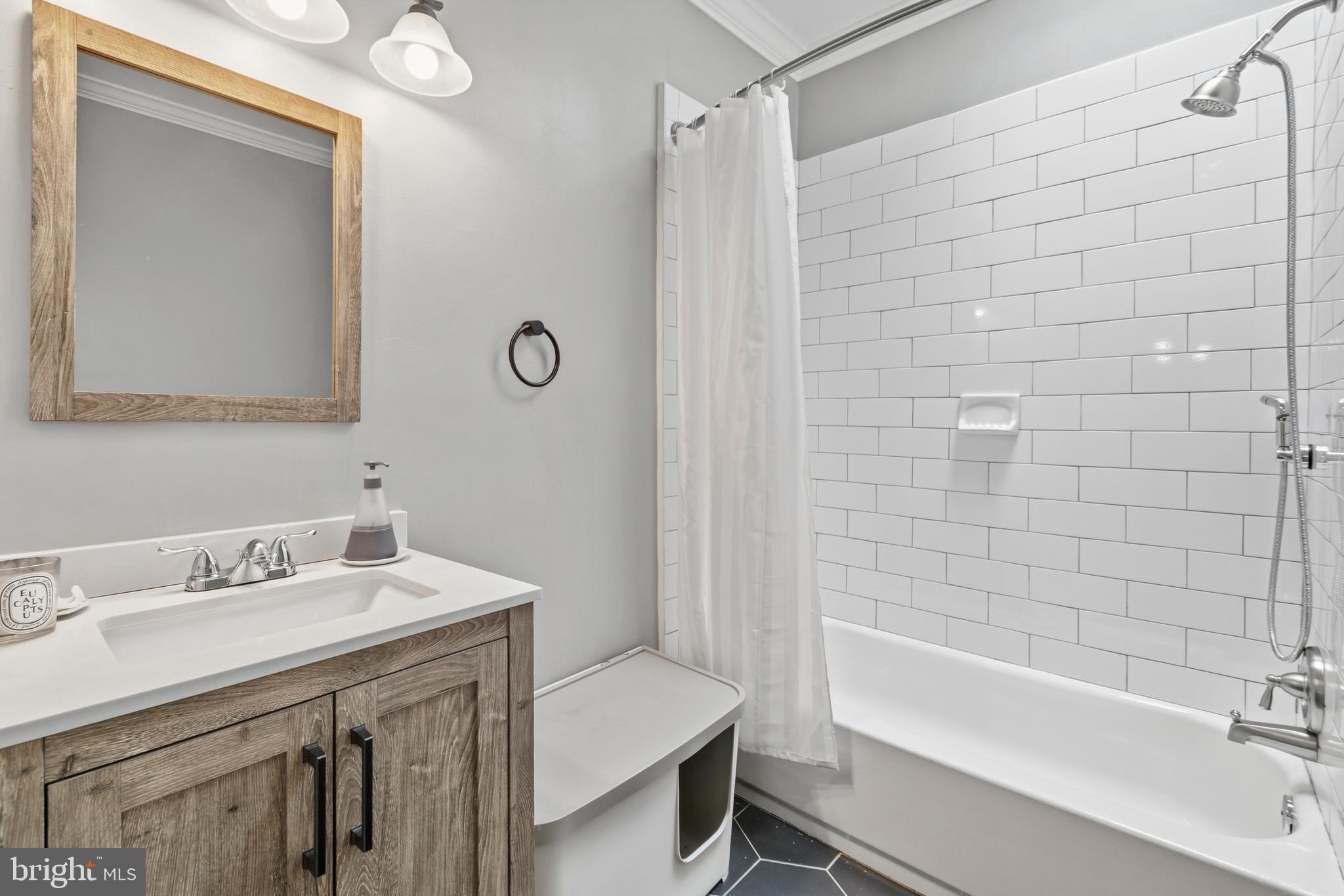 RESERVOIR HILL - Residential
