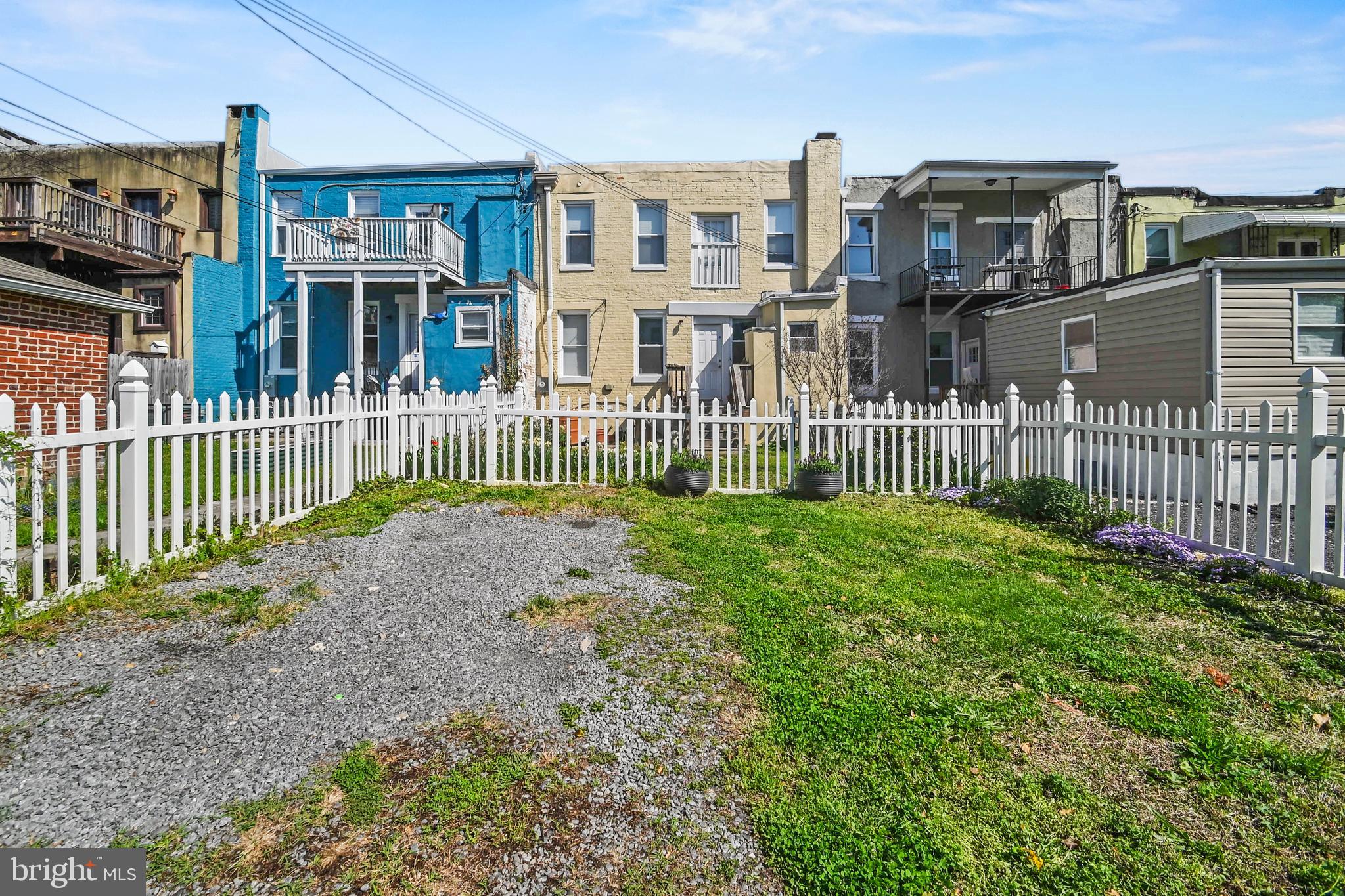 RESERVOIR HILL - Residential