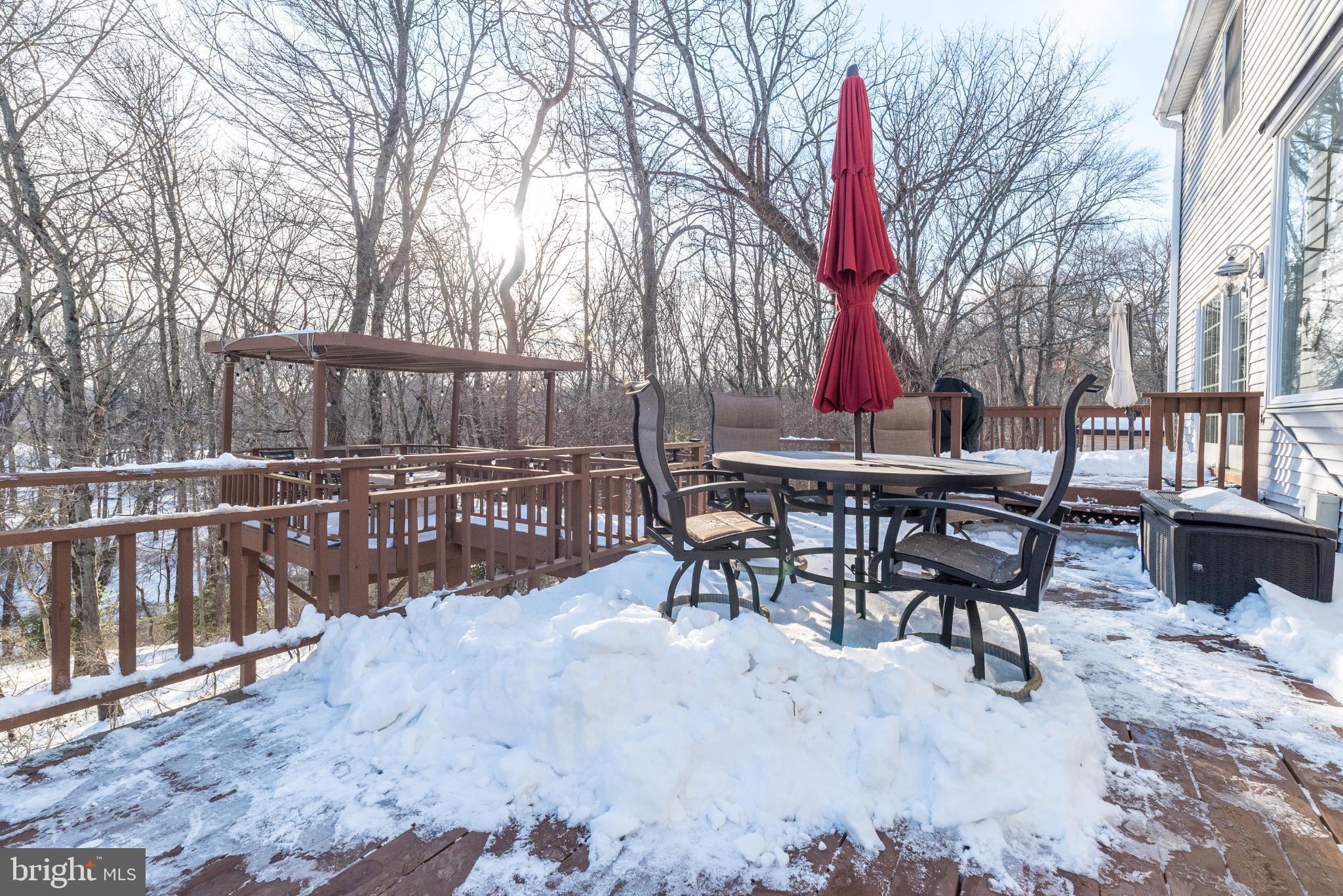 BUCK HILL ACRES - Residential