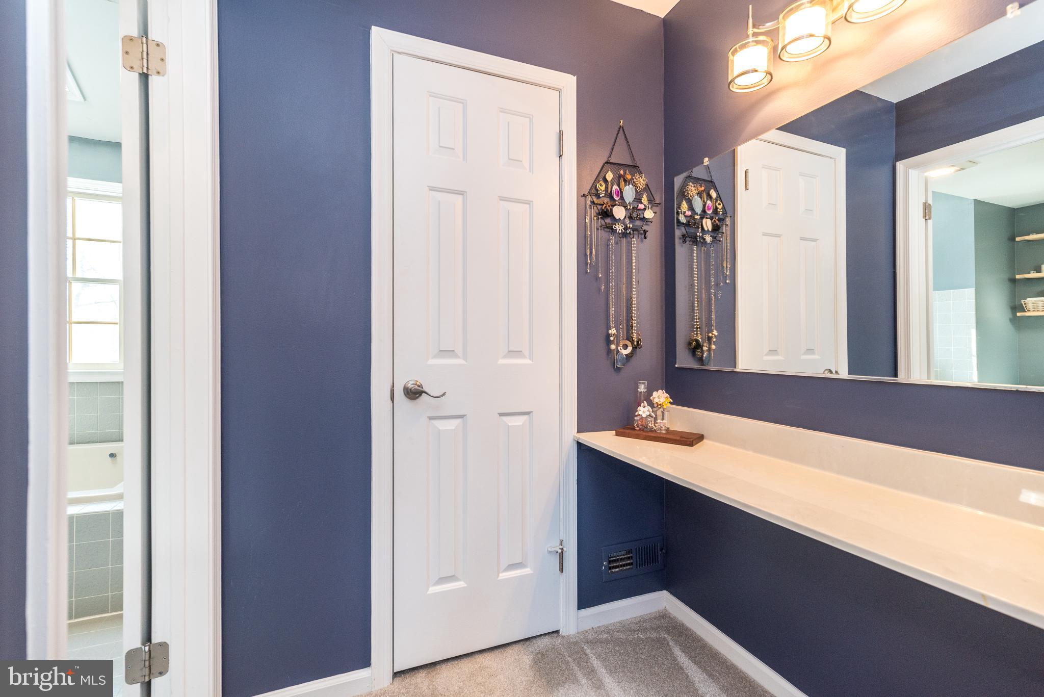 BUCK HILL ACRES - Residential