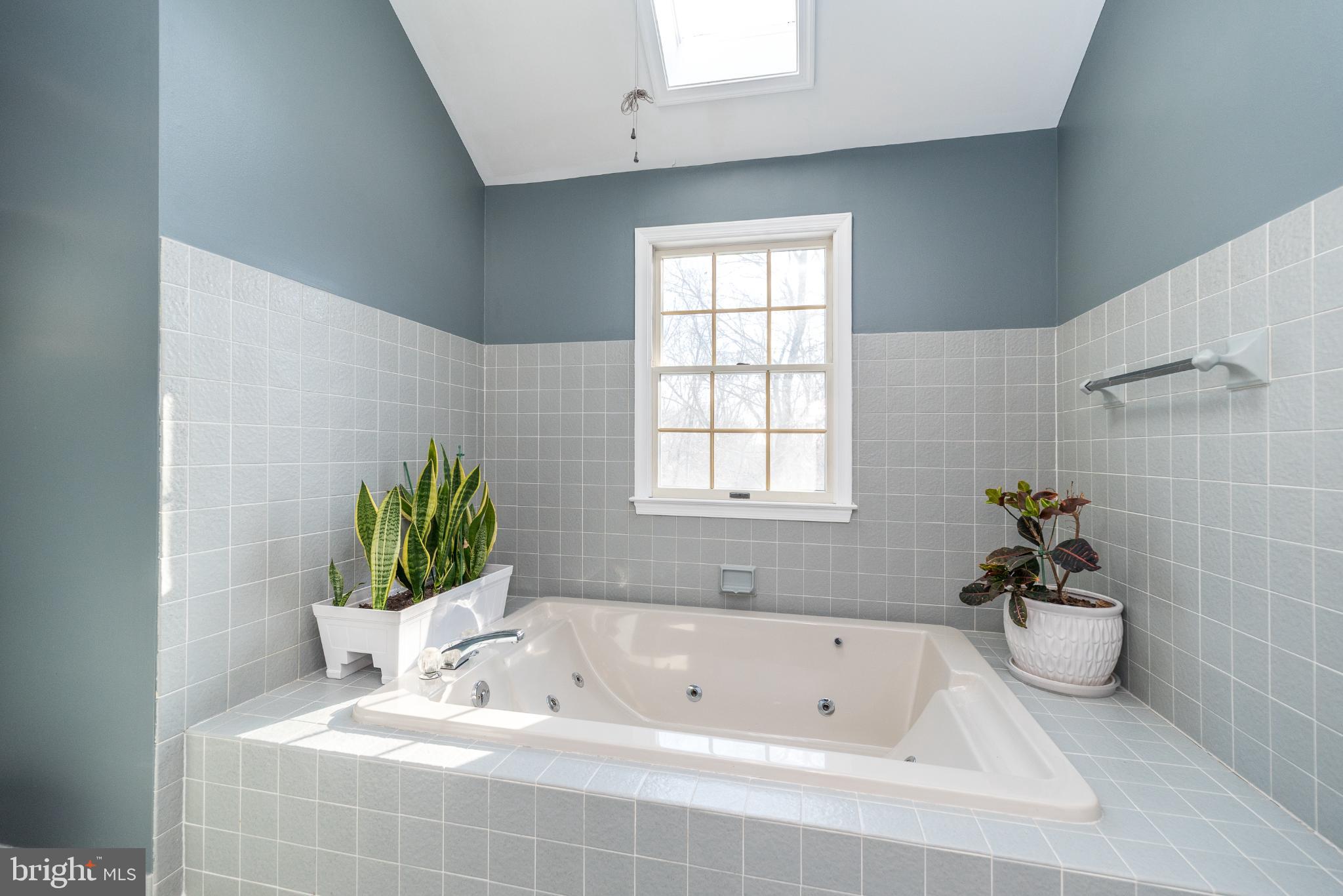 BUCK HILL ACRES - Residential