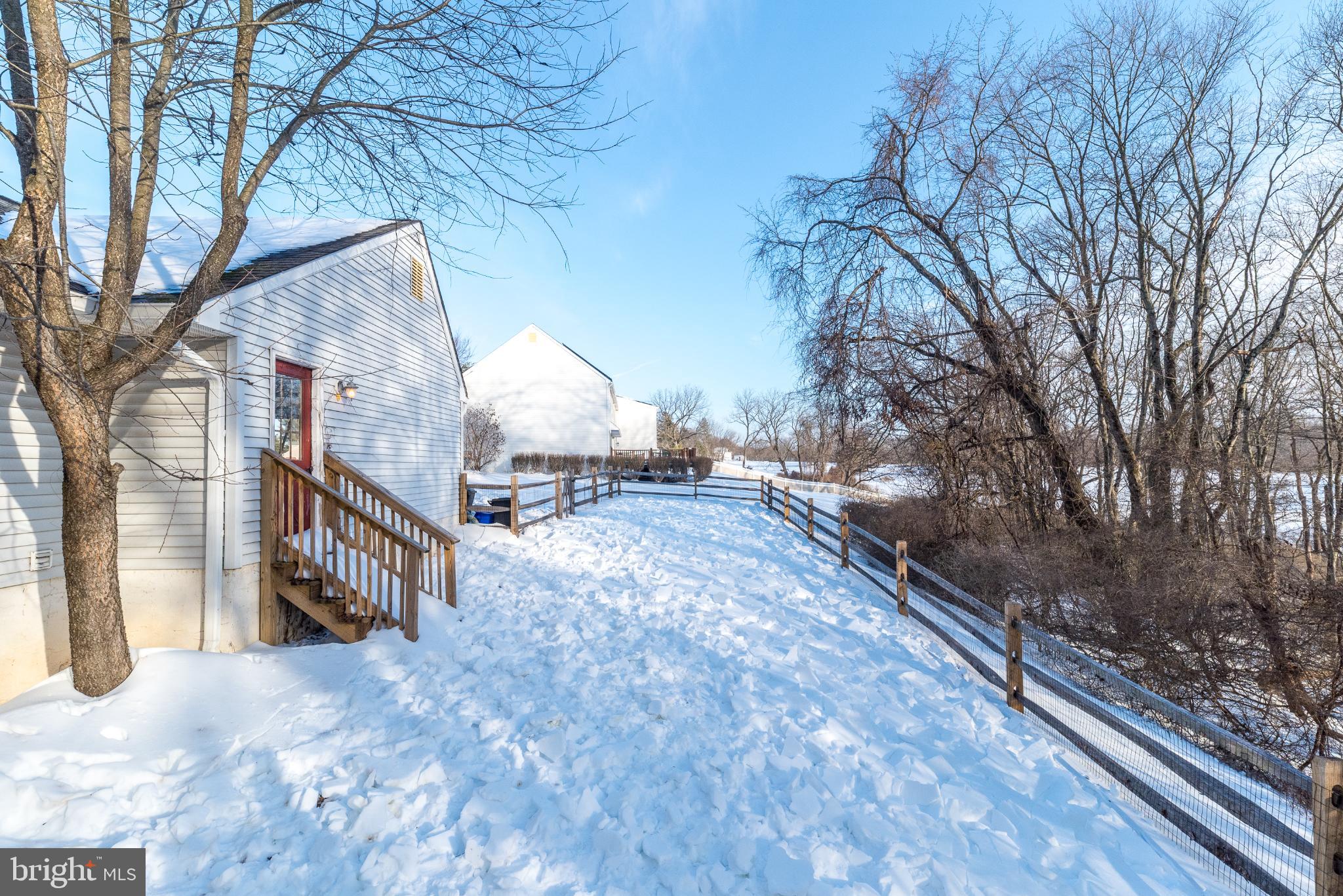 BUCK HILL ACRES - Residential