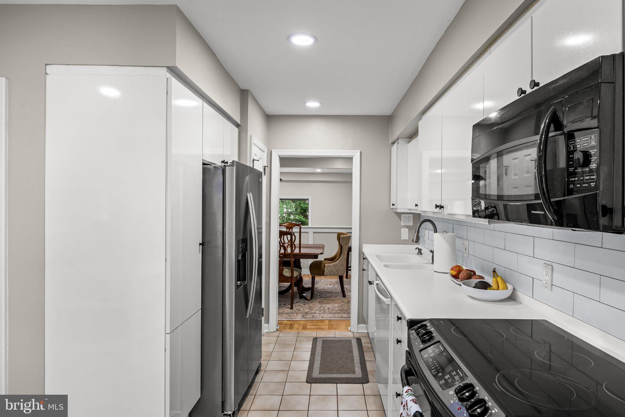 633 E MAIN STREET D5