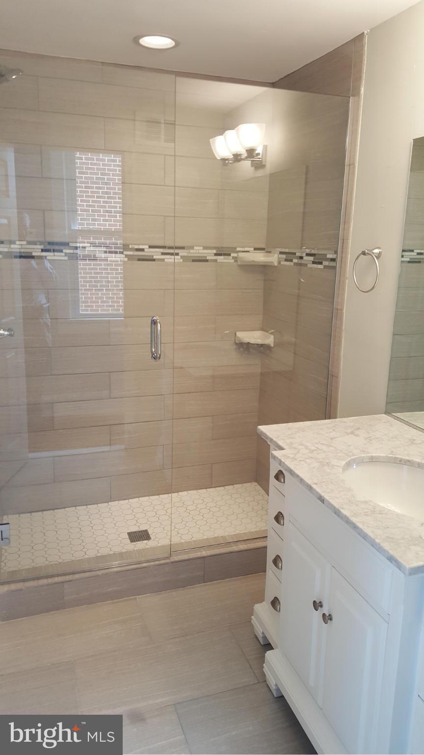 BUTCHER'S HILL - Residential