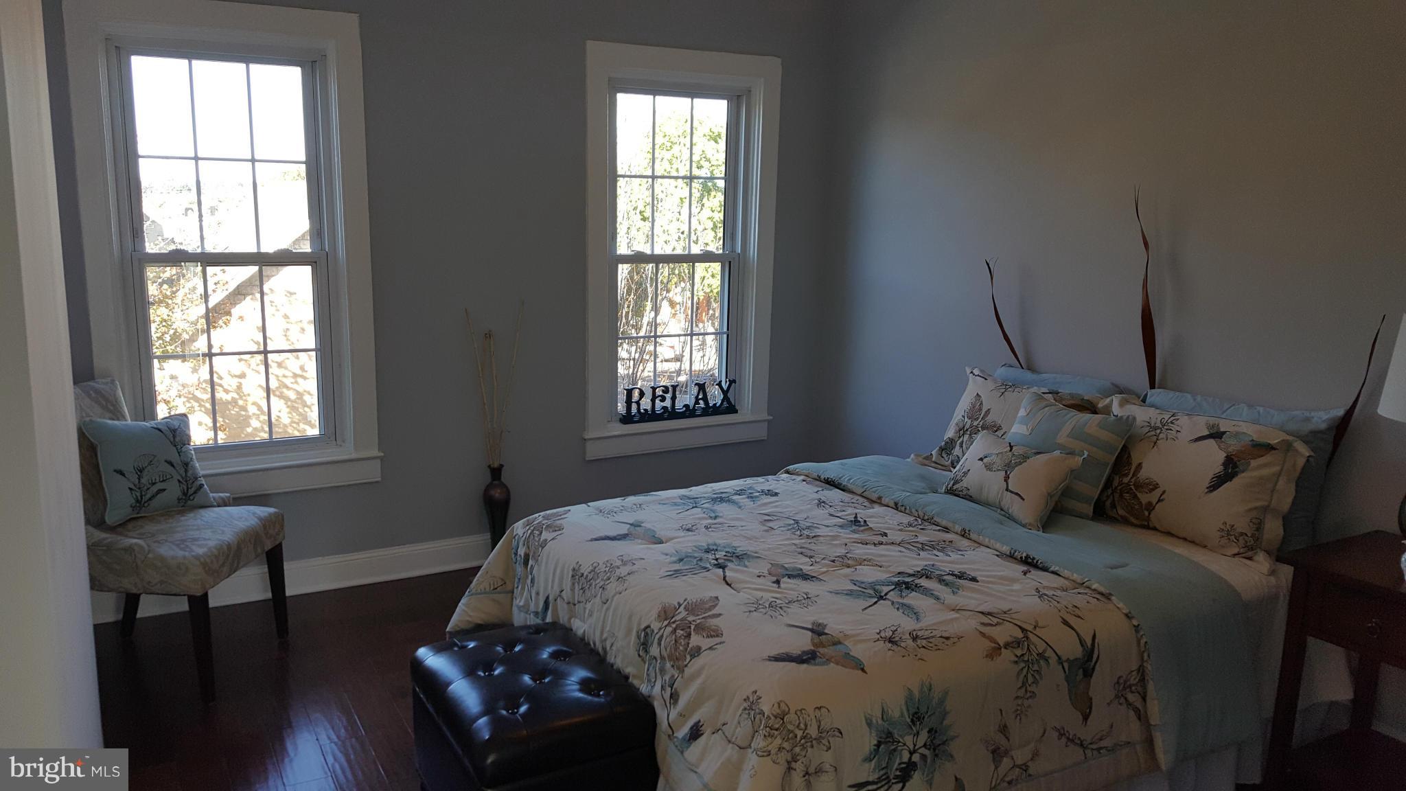 BUTCHER'S HILL - Residential