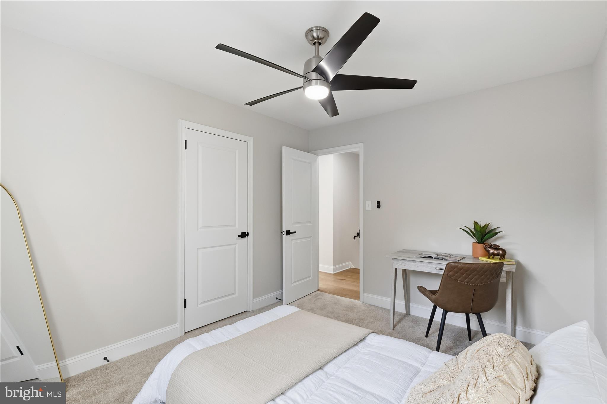 FOXSTONE - Residential