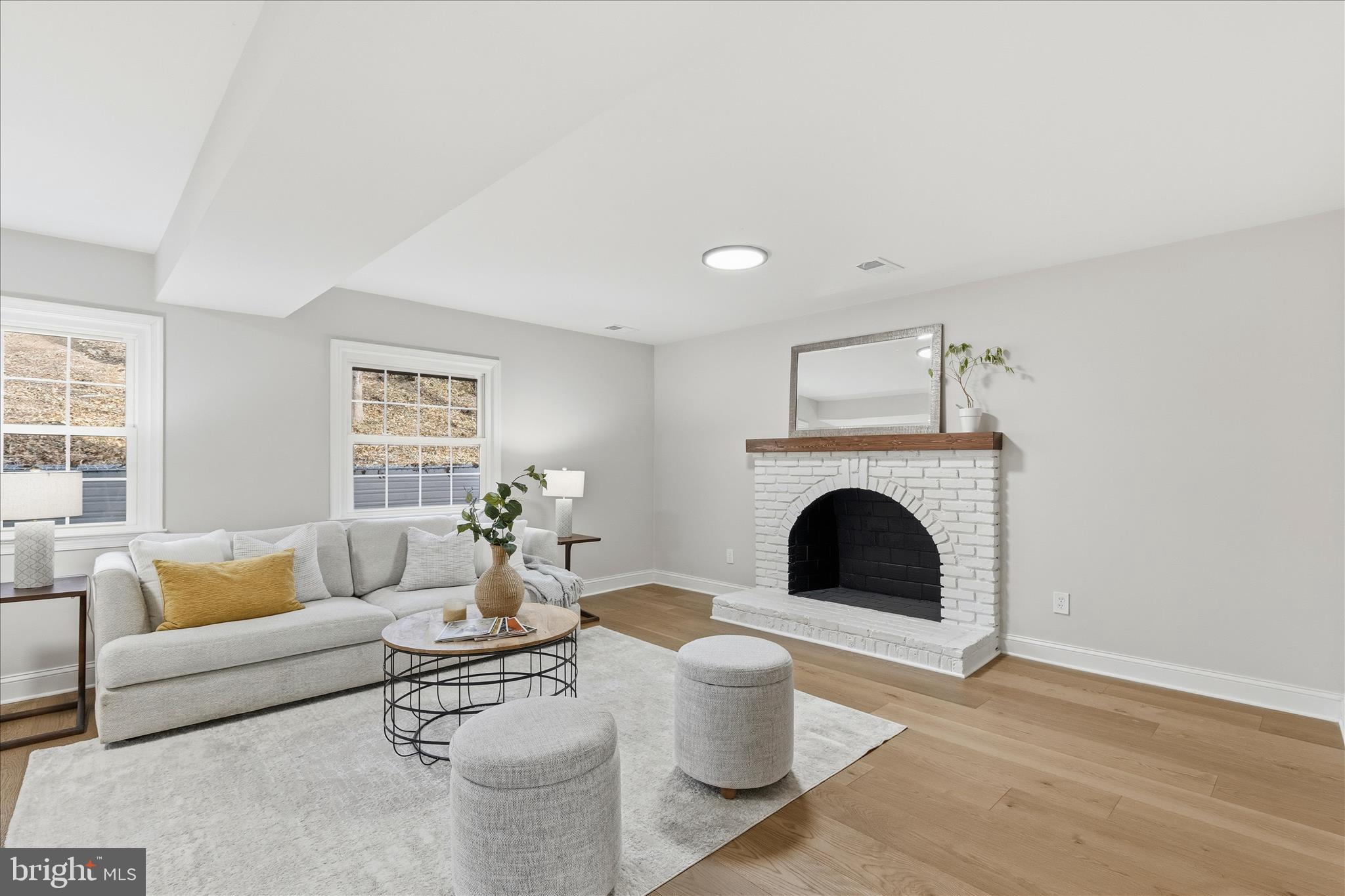 FOXSTONE - Residential