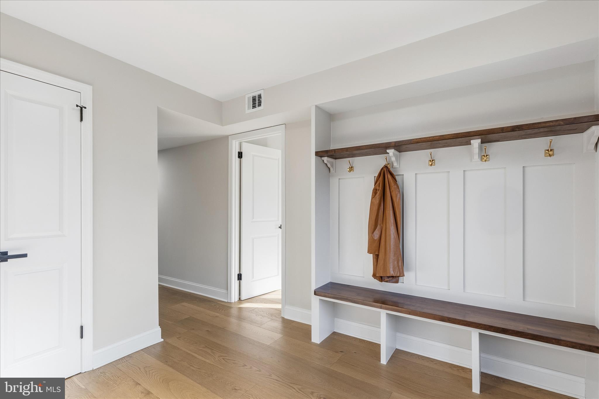 FOXSTONE - Residential