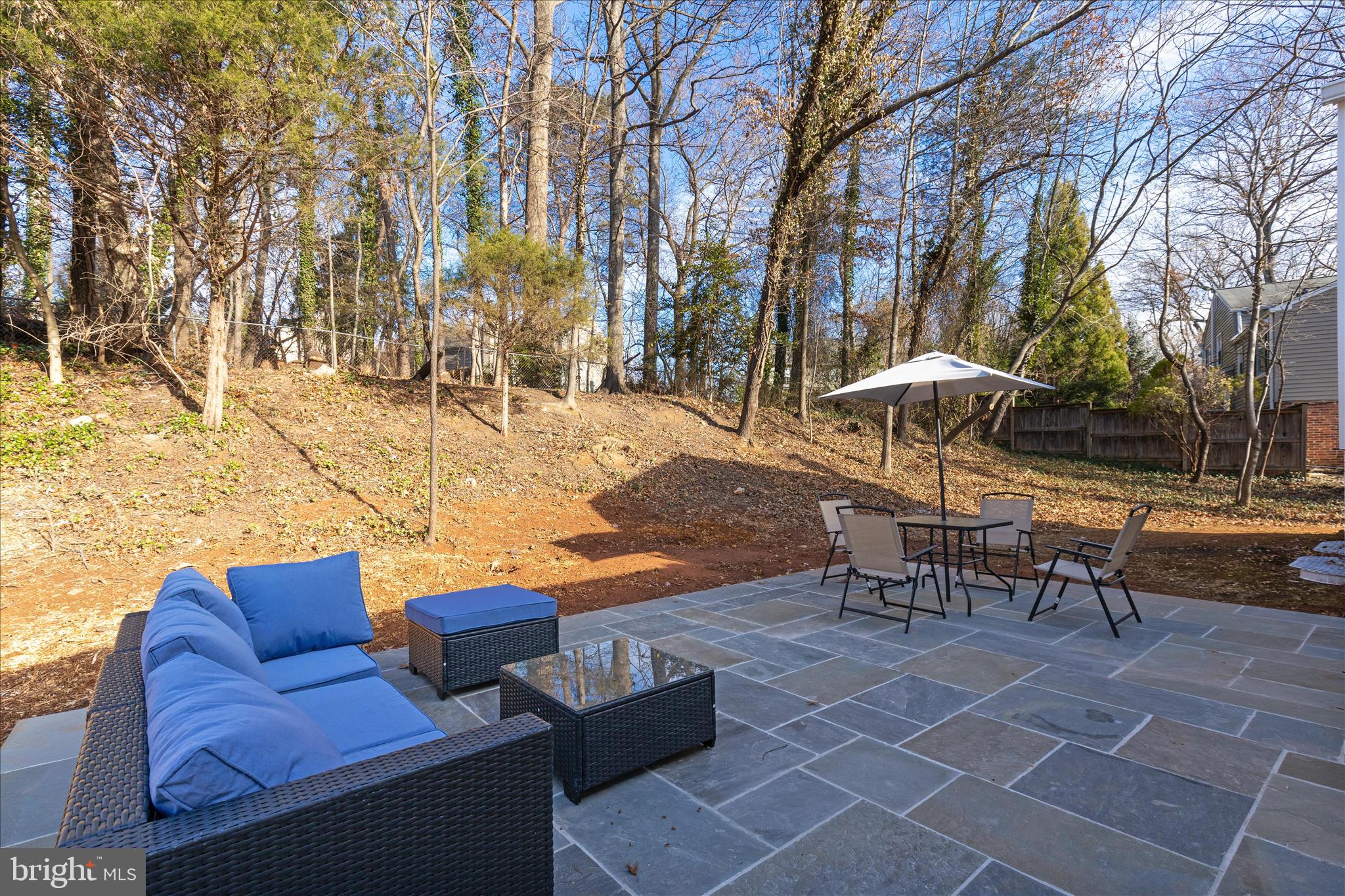 FOXSTONE - Residential