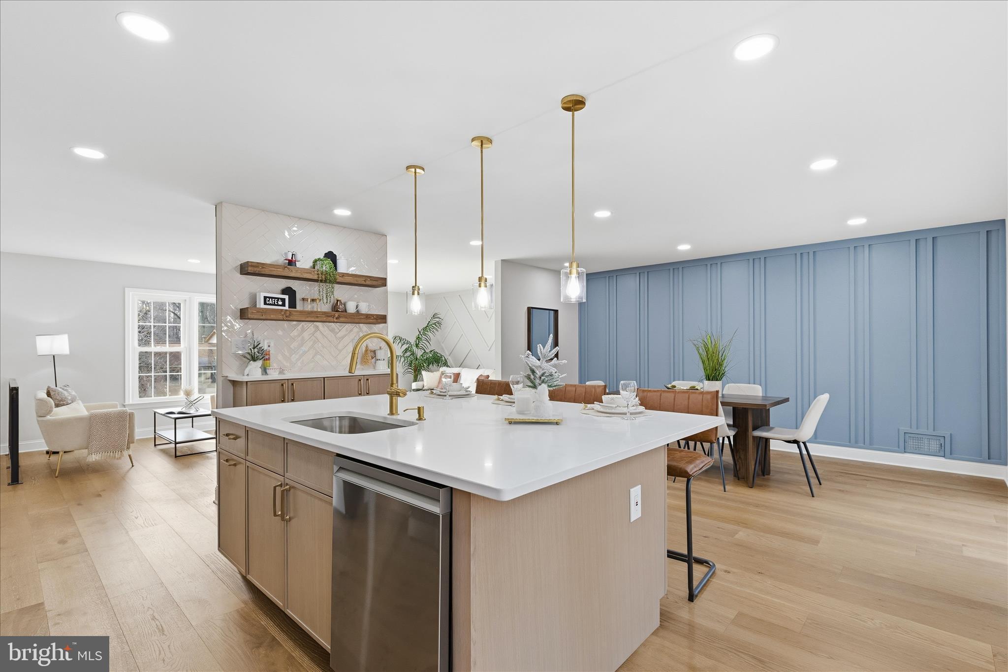 FOXSTONE - Residential