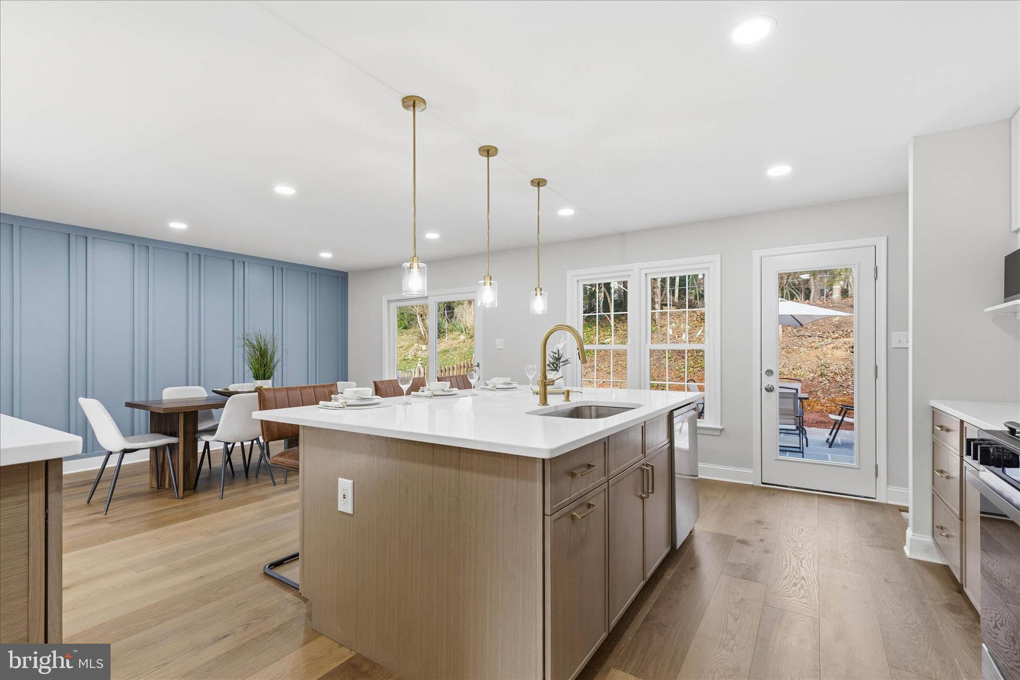 FOXSTONE - Residential