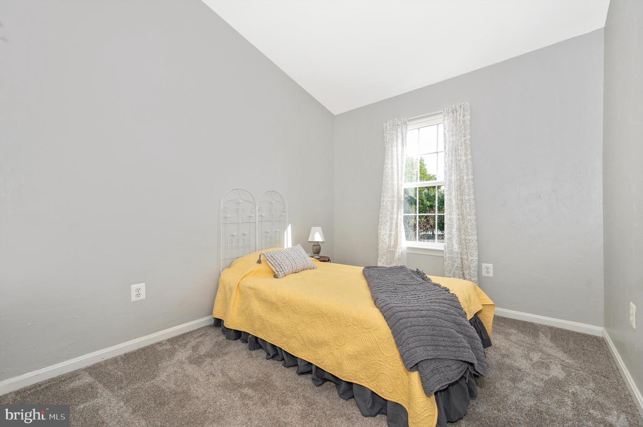 WHITTIER POND - Residential